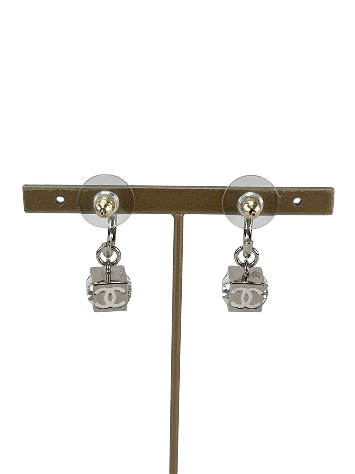 CHANEL - 25C Silver-tone Rhinestone Earrings