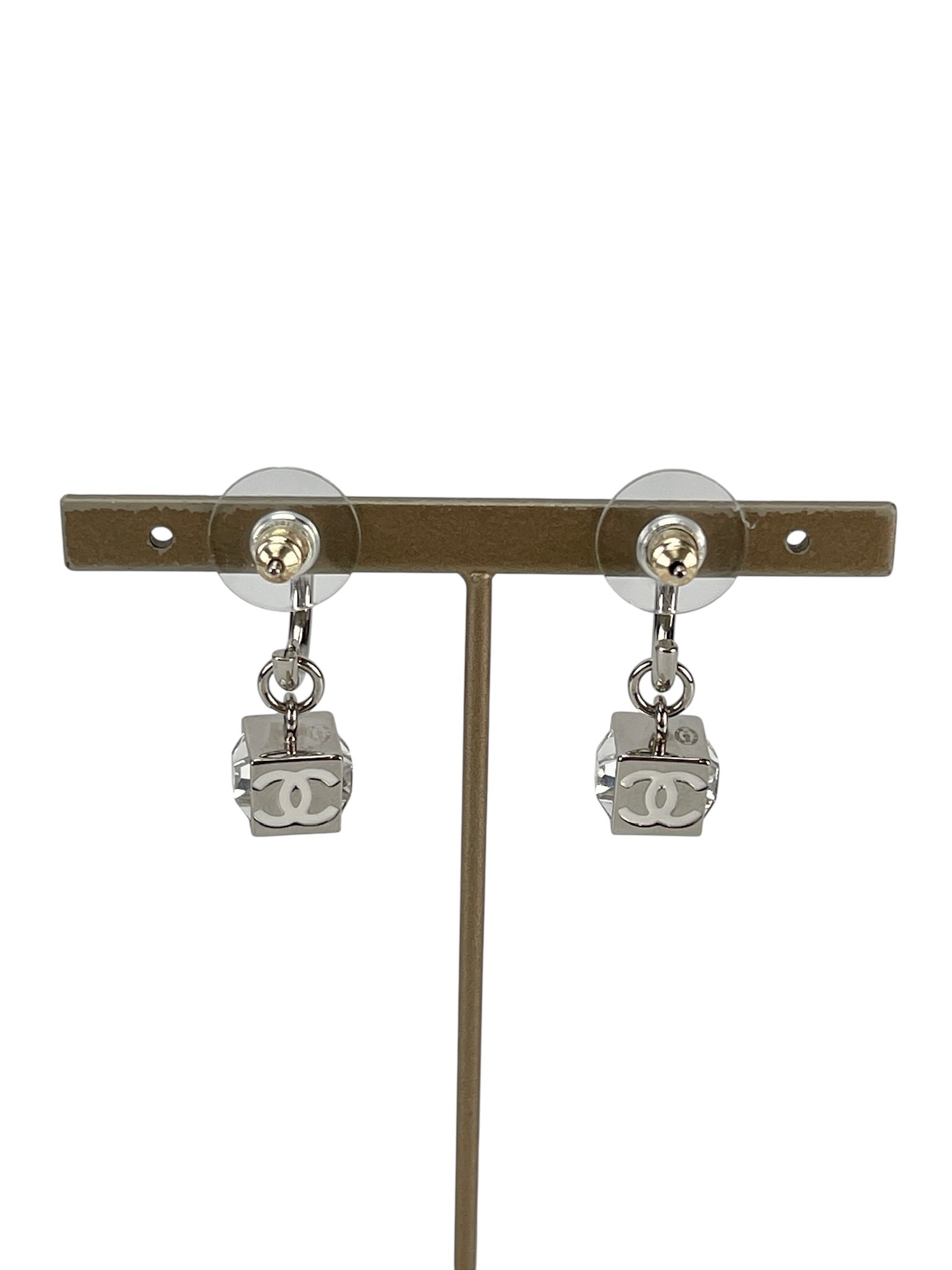 CHANEL - 25C Silver-tone Rhinestone Earrings