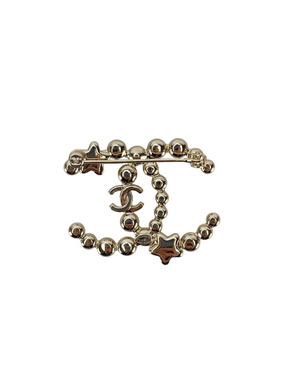 CHANEL - 24K Gold Rhinestone Star CC Logo Brooch