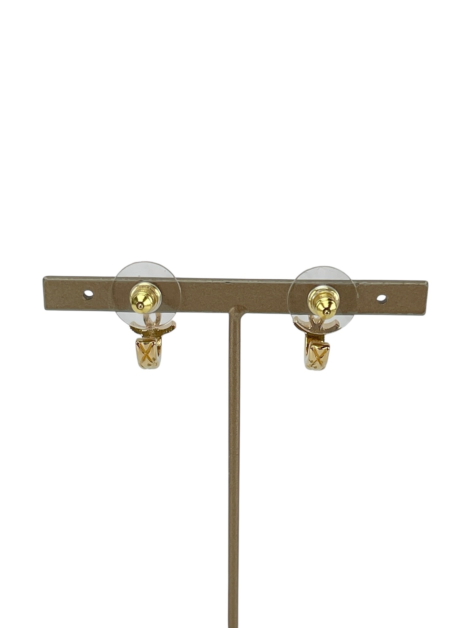 CHANEL - 26P Gold Quilted CC Earrings