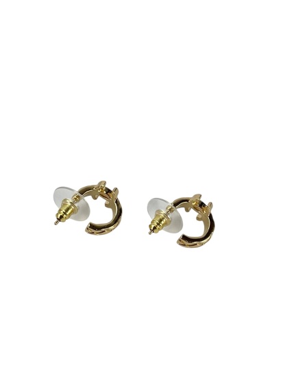 CHANEL - 26P Gold Quilted CC Earrings