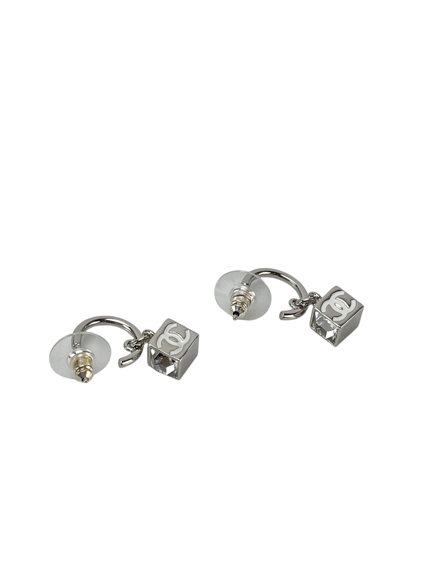 CHANEL - 25C Silver-tone Rhinestone Earrings