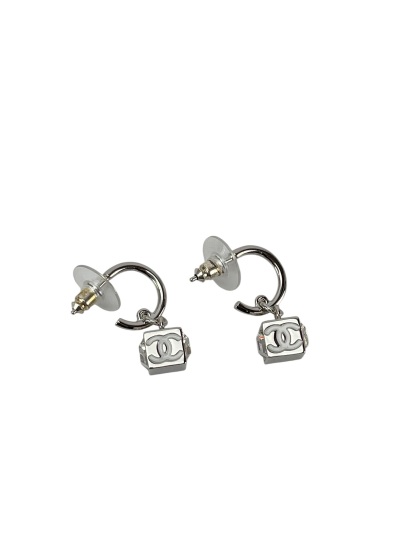 CHANEL - 25C Silver-tone Rhinestone Earrings