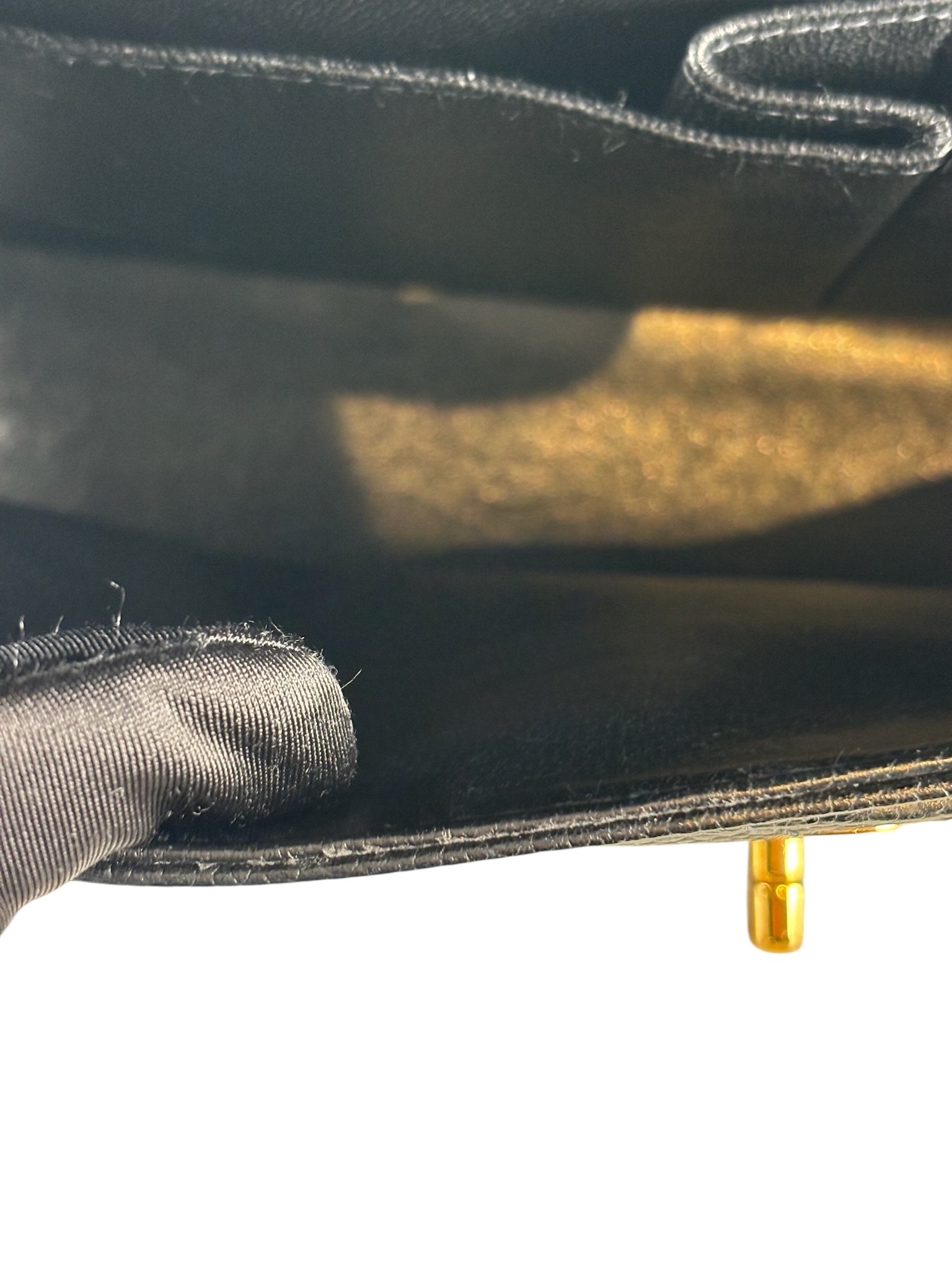 CHANEL - Medium Classic Double Flap Bag Black Caviar Gold Hardware (CF25)