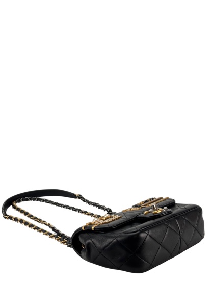 CHANEL - 22C Black Lambskin Matelasse Clip Coco GX Chain Shoulder Bag