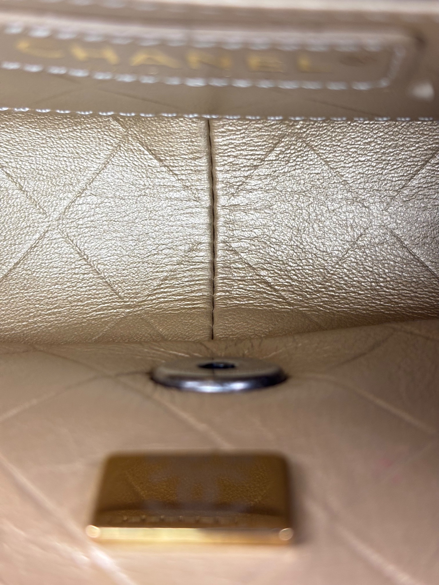 CHANEL - 22C Black Lambskin Matelasse Clip Coco GX Chain Shoulder Bag