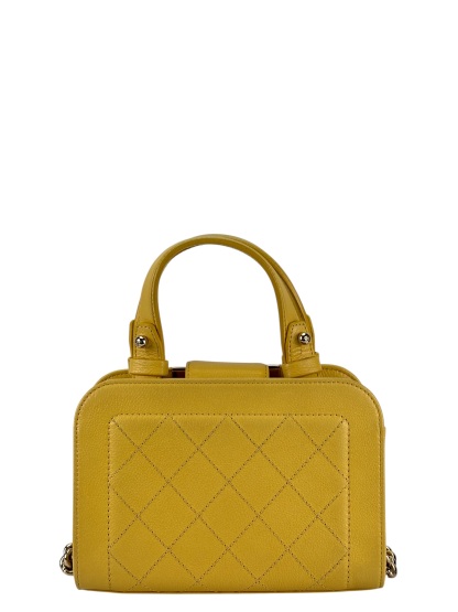 CHANEL - Yellow Caviar Label Click Shopping Bag 