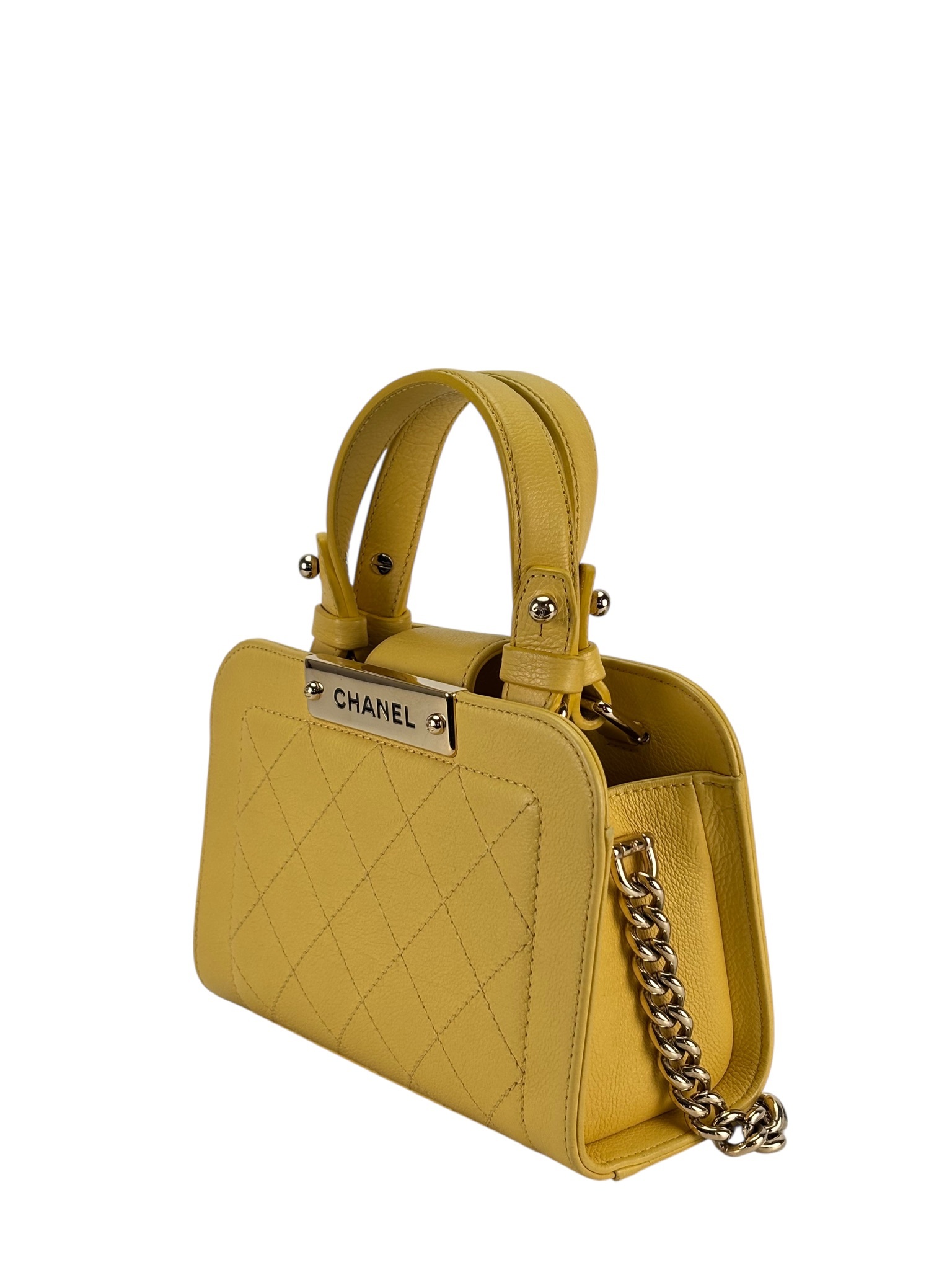 CHANEL - Yellow Caviar Label Click Shopping Bag 