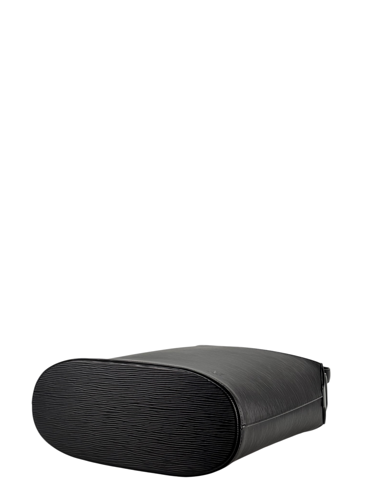 LOUIS VUITTON - Black Epi Verseau Leather Bag