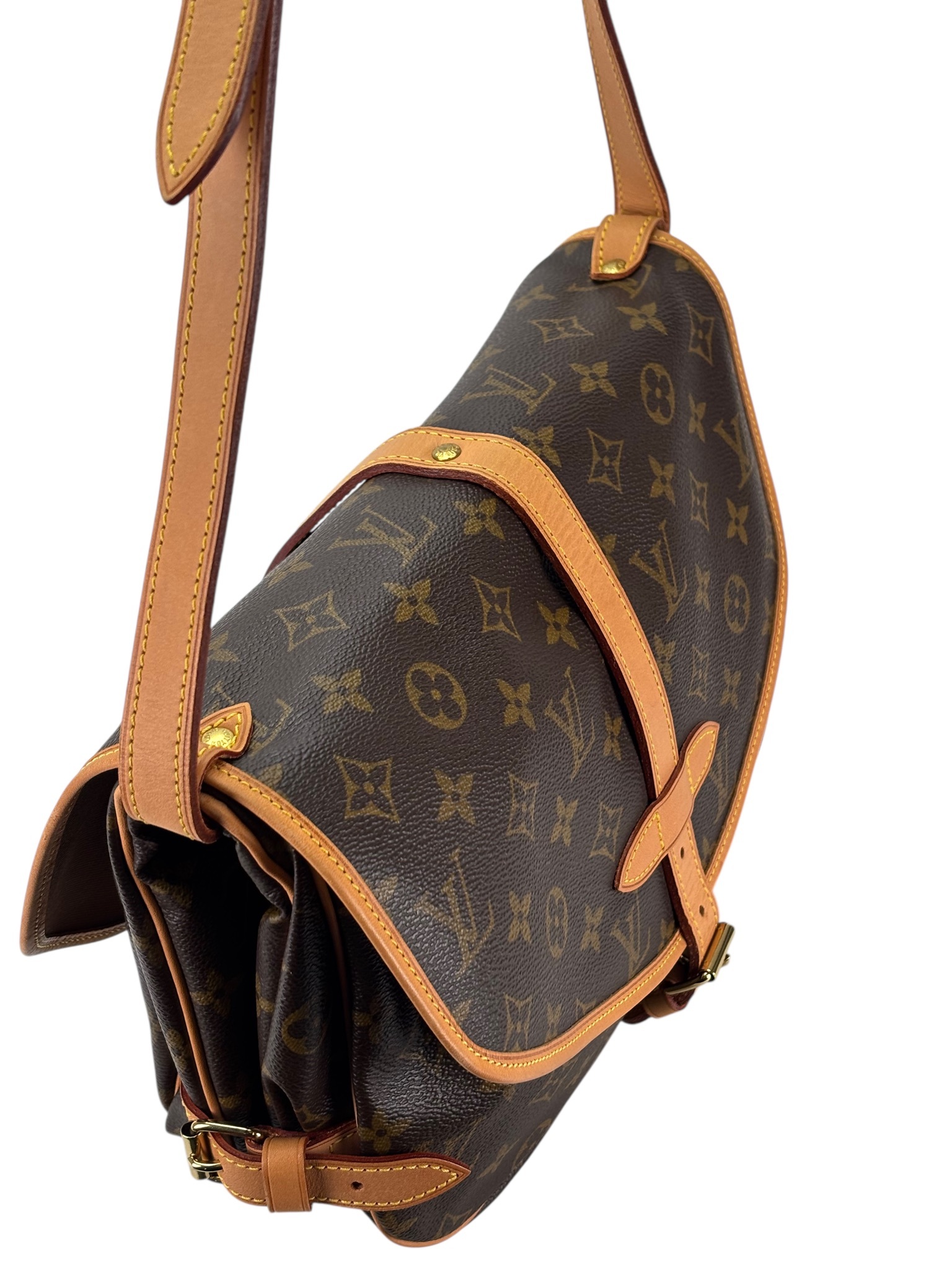 LOUIS VUITTON - Saumur Messenger Shoulder Bag Monogram Canvas