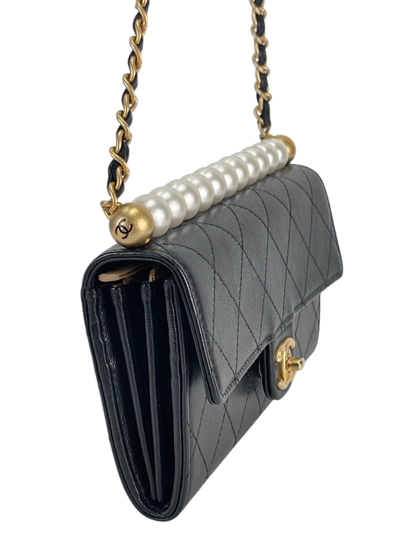 CHANEL - Black Lambskin Quilted Small Chic Pearls Flap Bag 