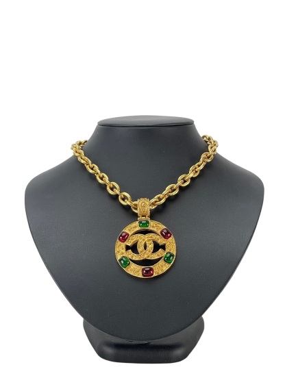 CHANEL - 94A Vintage Gripoix Cutout CC Necklace