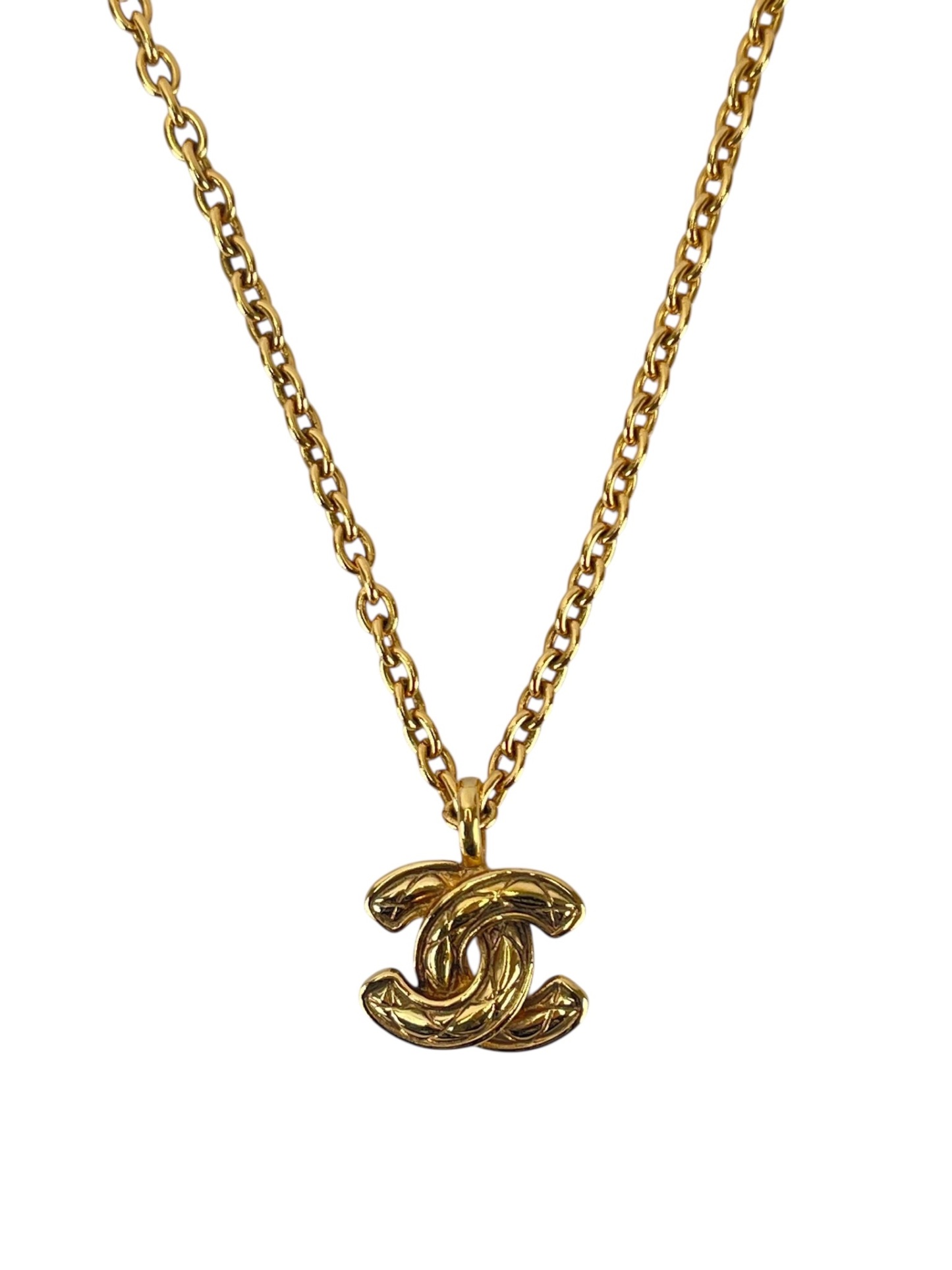 CHANEL - Gold-tone Quilted CC Pendant Necklace