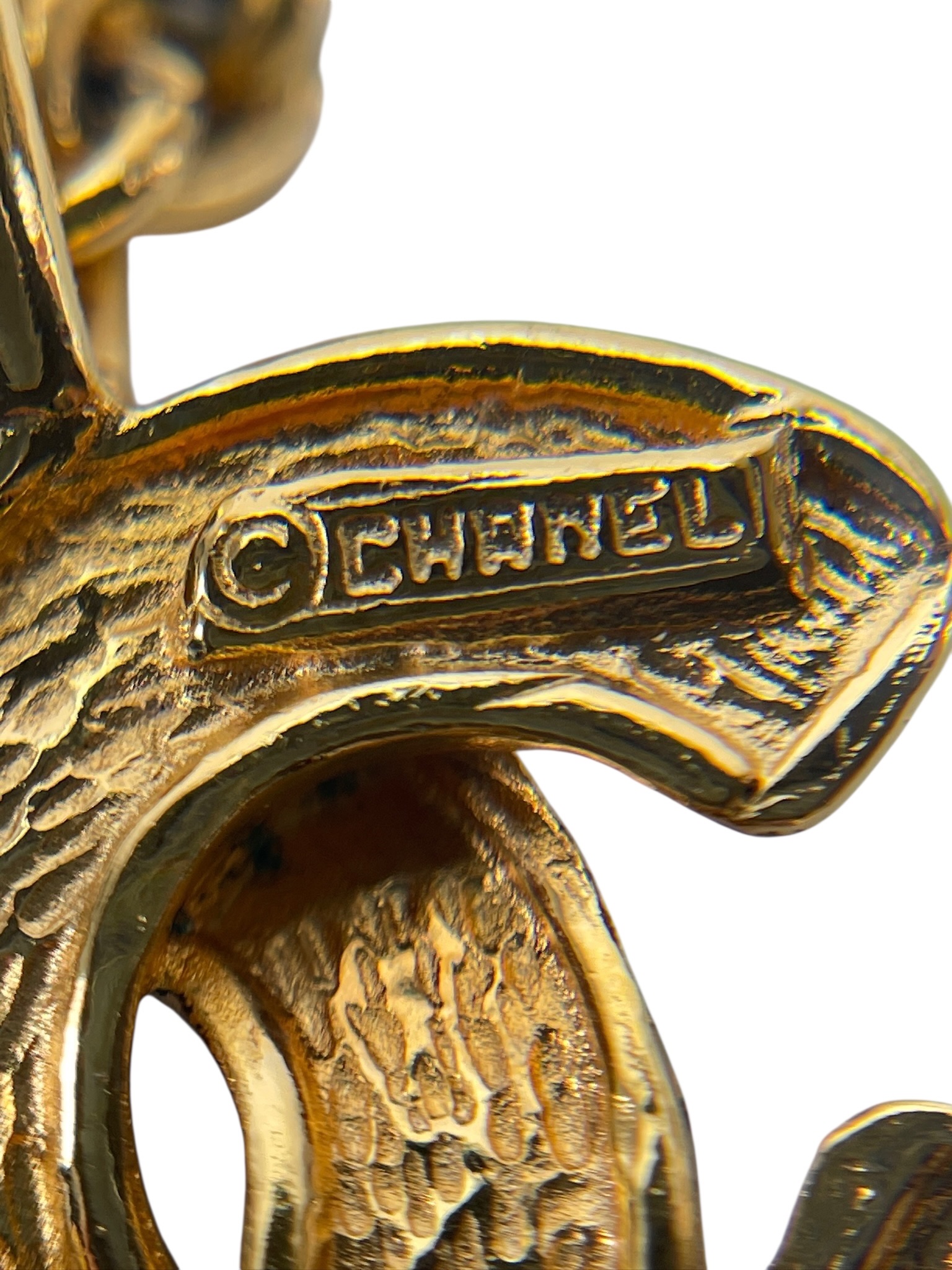 CHANEL - Gold-tone Quilted CC Pendant Necklace