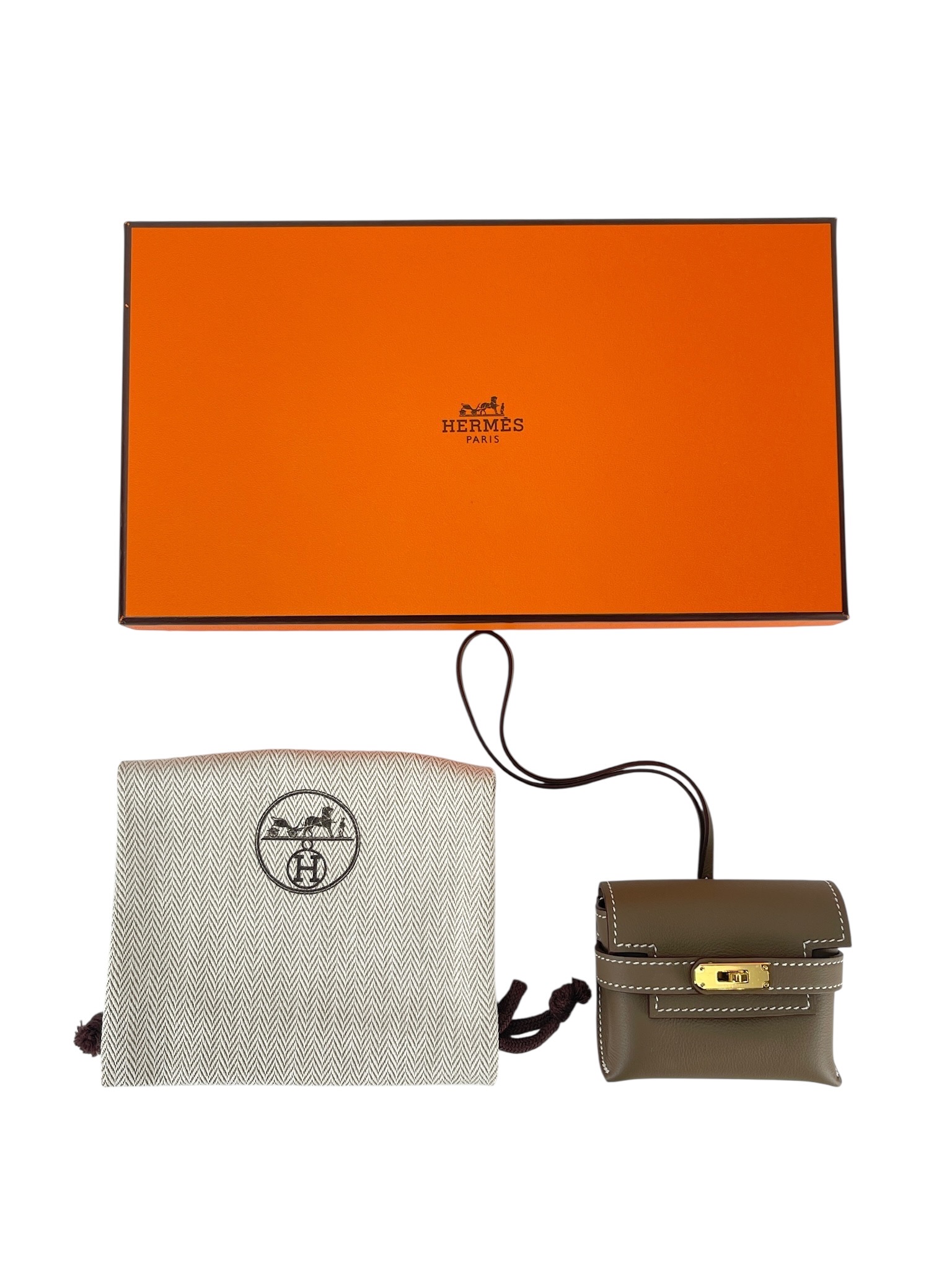 HERMES - Kelly Festival Etoupe Swift Bag Charm SHW K (2025)