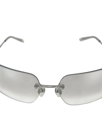 CHANEL - Grey CC Logo Sunglasses