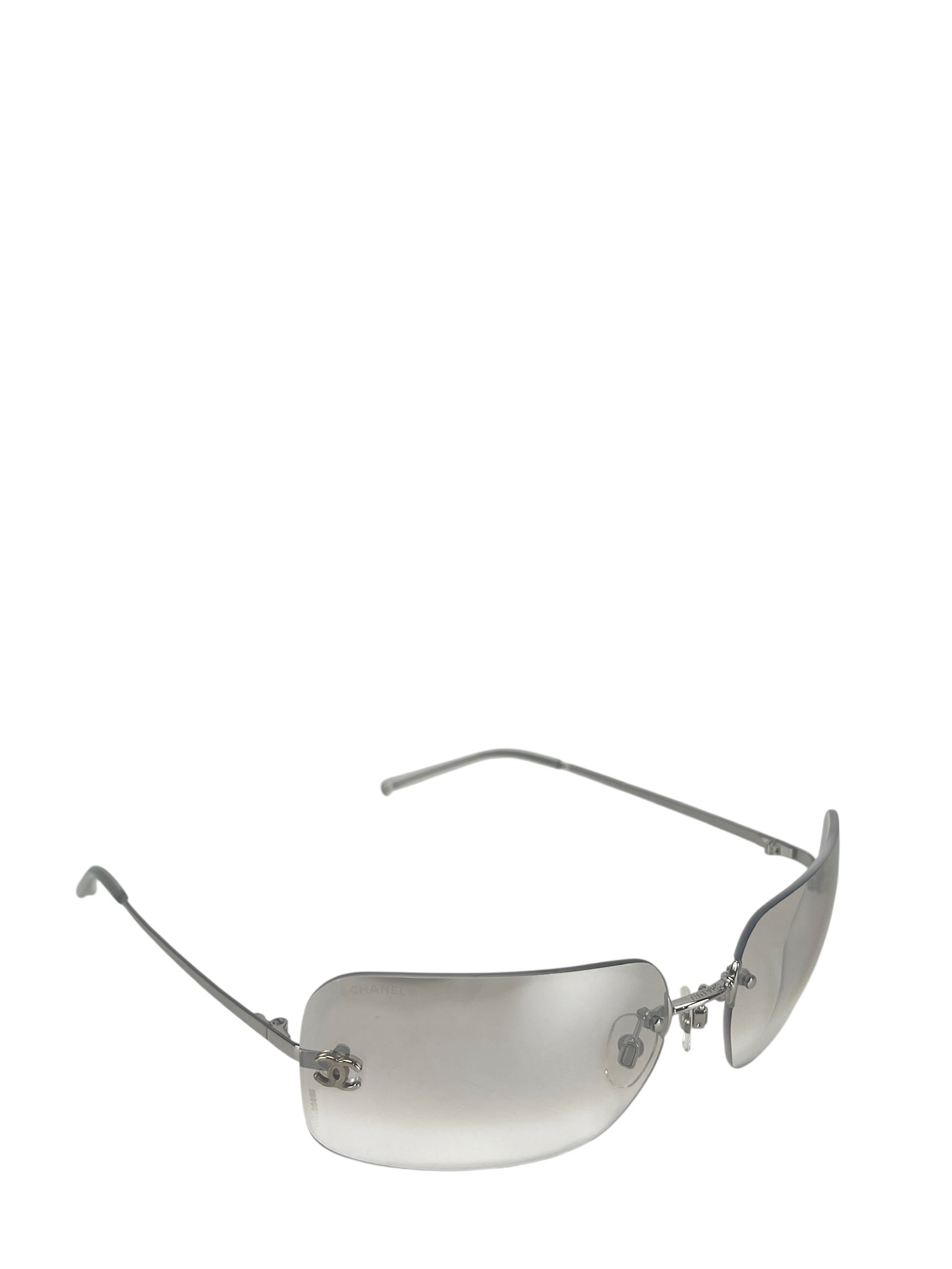 CHANEL - Grey CC Logo Sunglasses