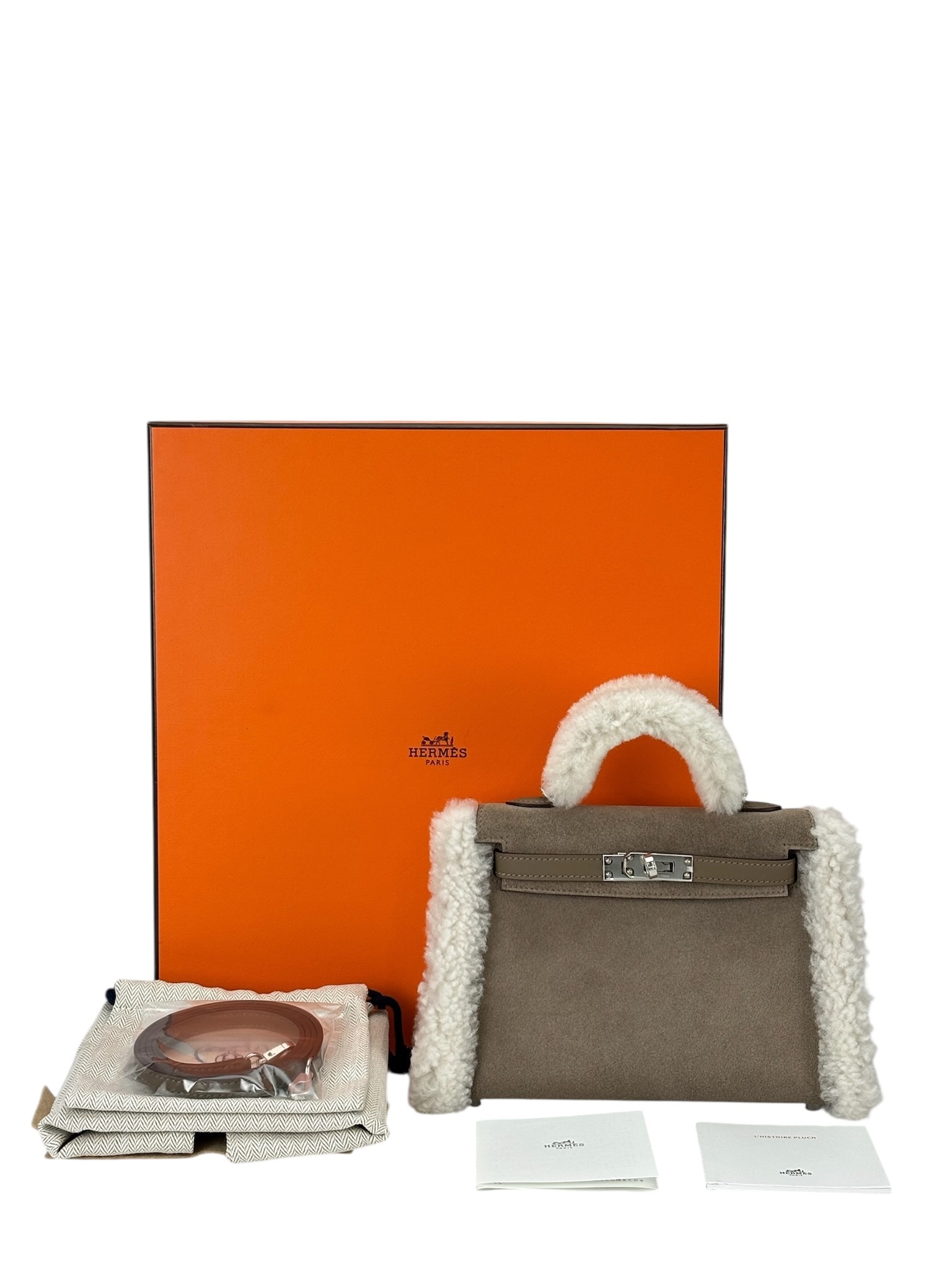 HERMES - Mini Kelly 18 Grizzly Swift Mouton Shearling Gris Caillou Ecru Etoupe Palladium Hardware