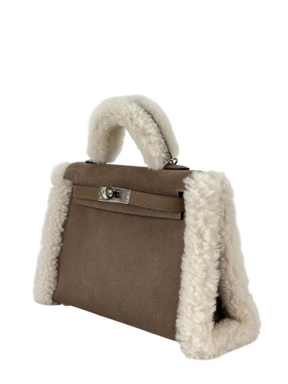 HERMES - Mini Kelly 18 Grizzly Swift Mouton Shearling Gris Caillou Ecru Etoupe Palladium Hardware