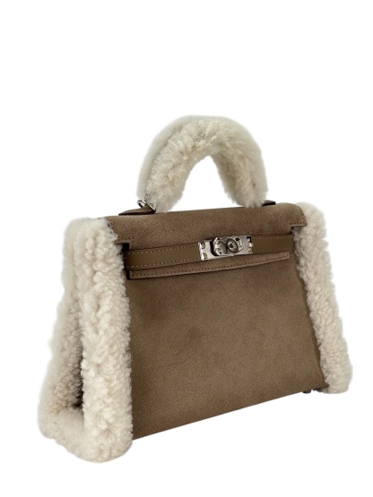 HERMES - Mini Kelly 18 Grizzly Swift Mouton Shearling Gris Caillou Ecru Etoupe Palladium Hardware