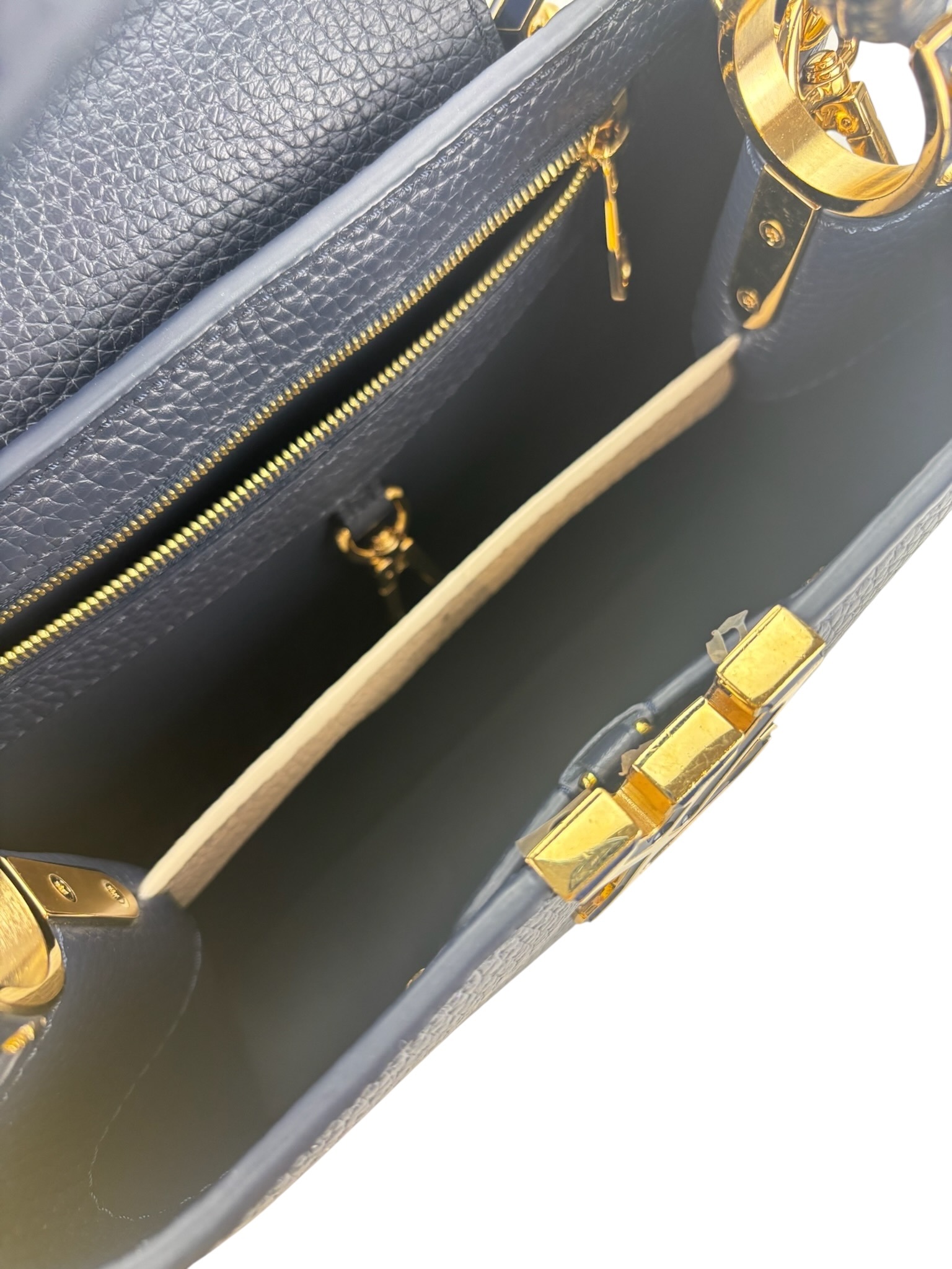 LOUIS VUITTON - Capucines BB Navy Calfskin Handbag 