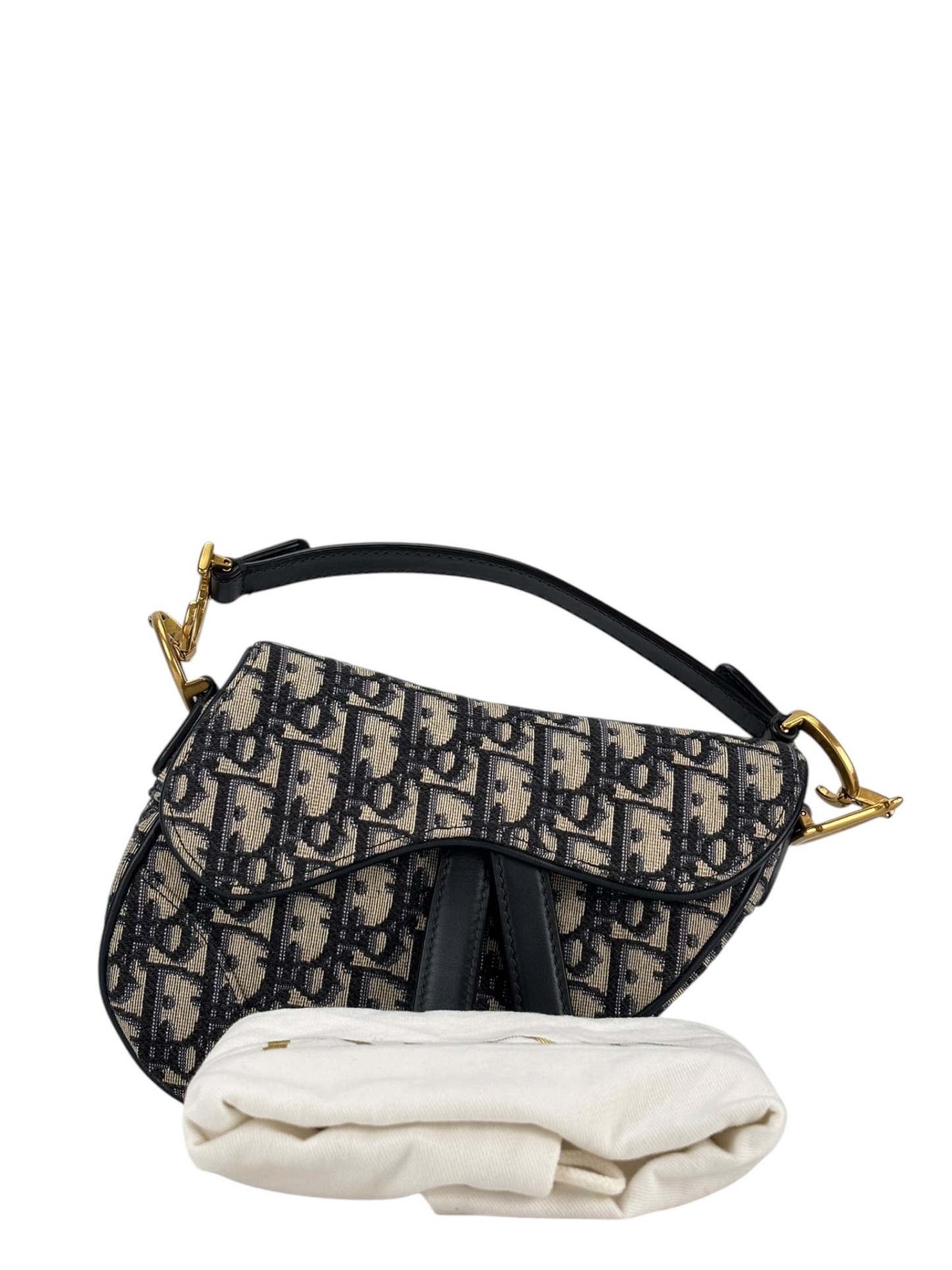 Dior SADDLE グローブD金具トロッター ブラック ラムレザー CHRISTIAN DIOR - Navy Trotter Saddle Handbag – Camellia Vintage Tokyo