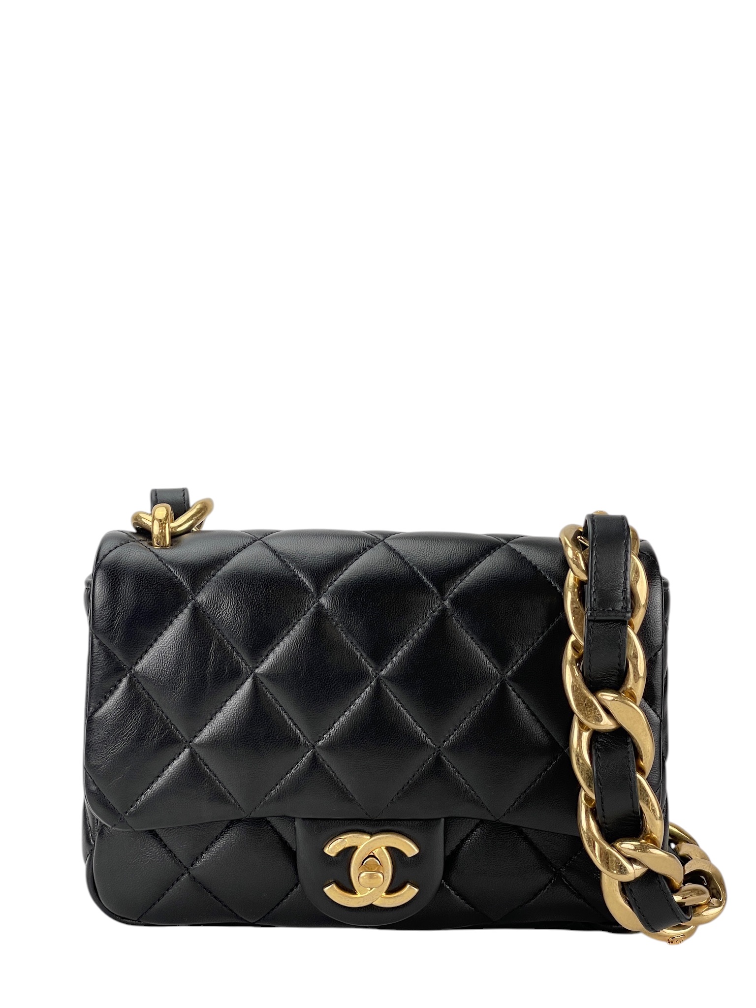 CHANEL - 22S Black Lambskin Small Flap Bag