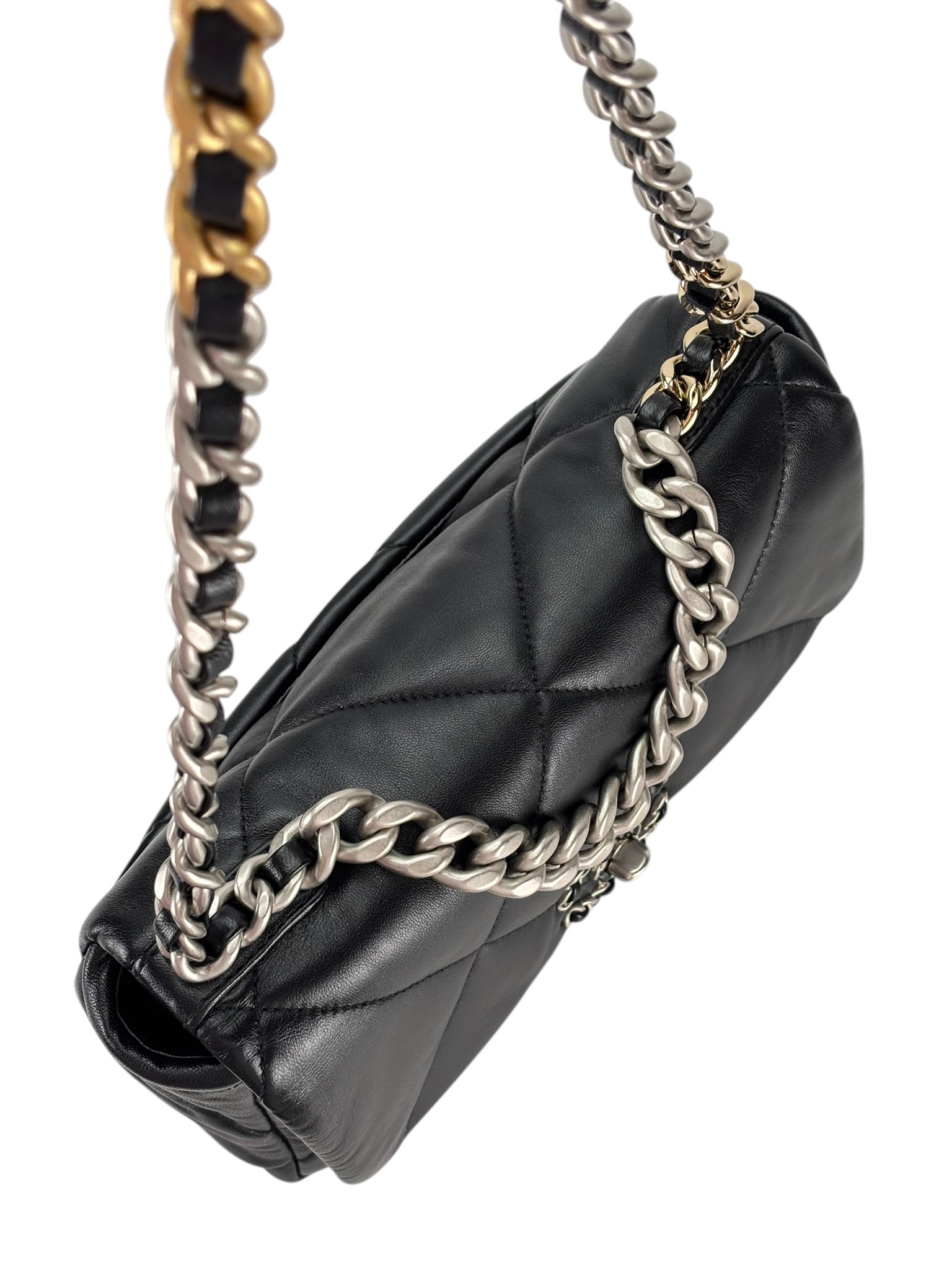CHANEL - Black Lambskin 19 Flap Bag Small – Camellia Vintage Tokyo
