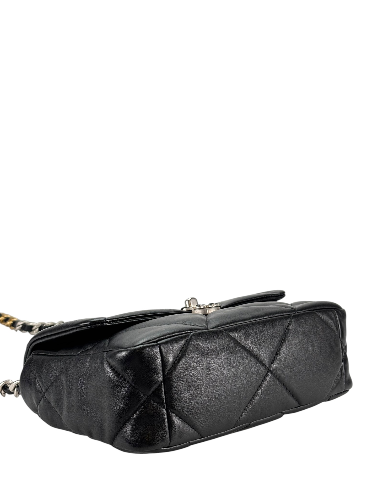 CHANEL - Black Lambskin 19 Flap Bag Small – Camellia Vintage Tokyo