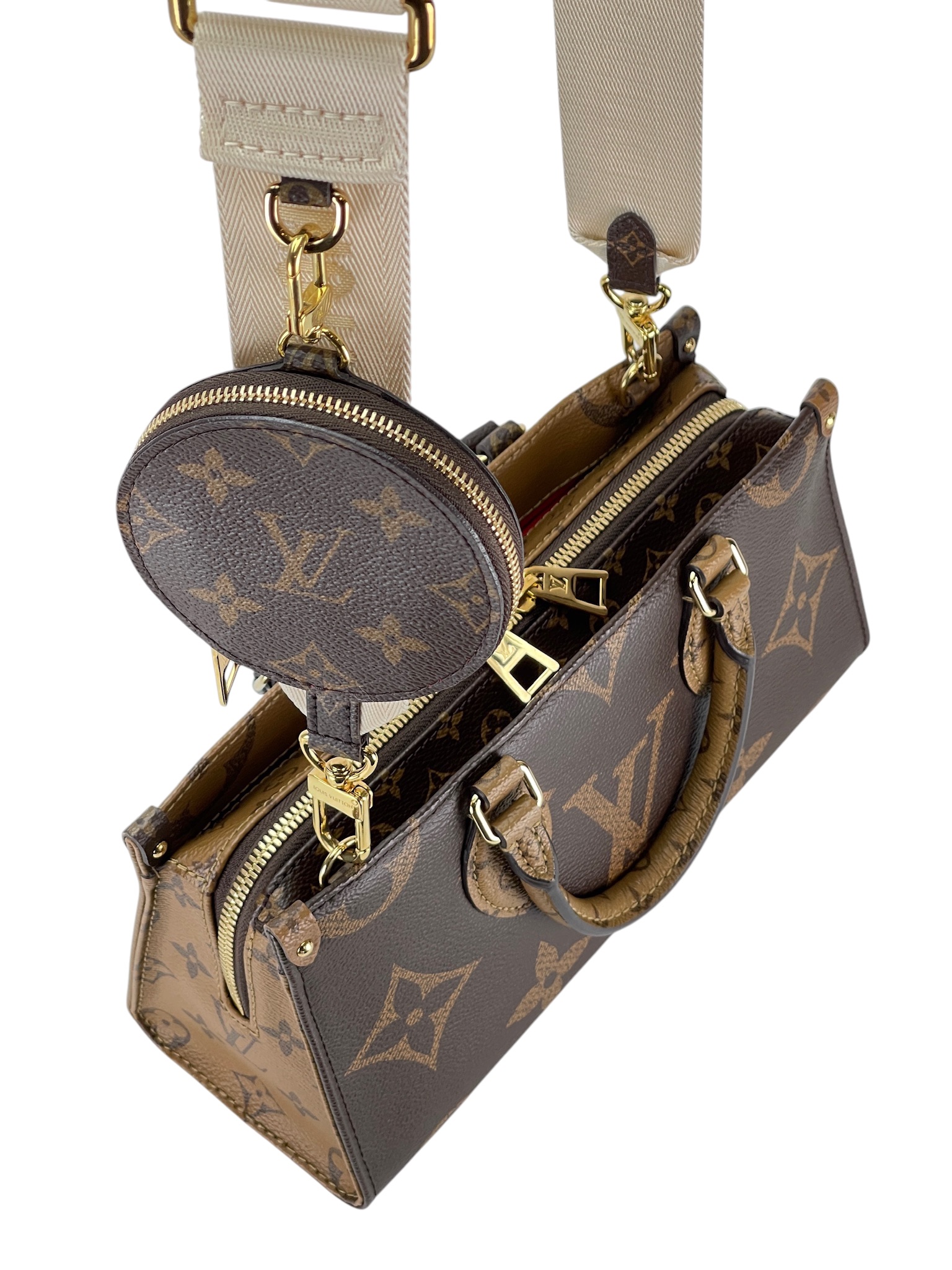 LOUIS VUITTON - Reverse Monogram Giant OnTheGo East West 2way Bag