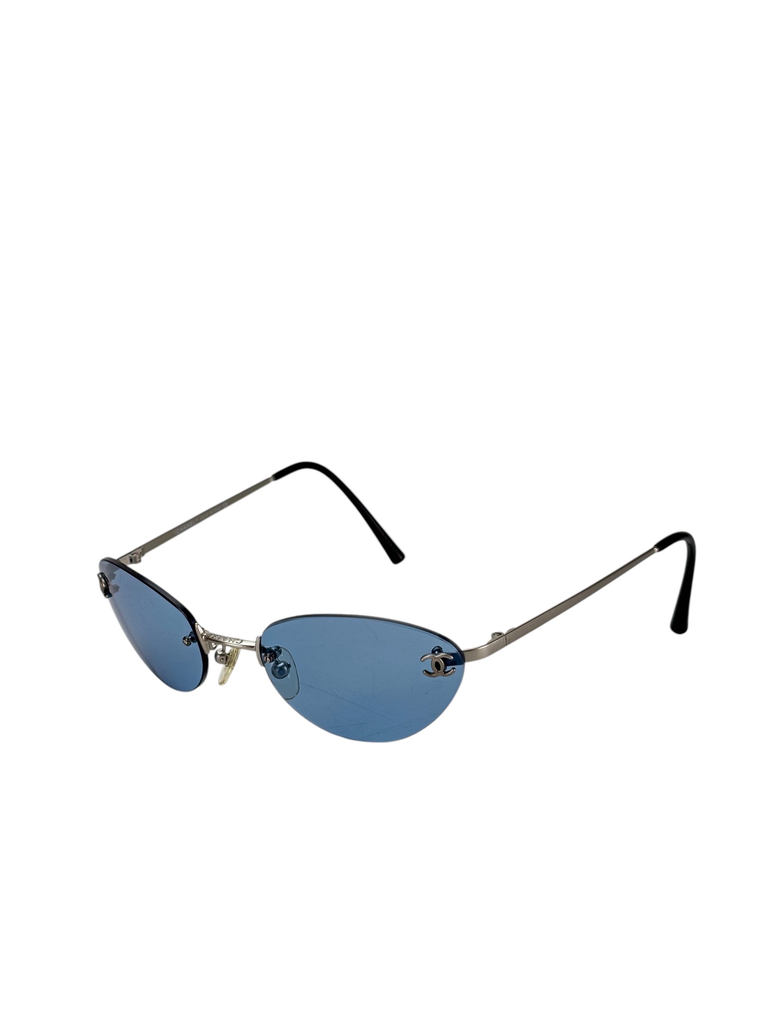Marshall７２２-７０２猫目 CHANEL - Blue Metal Silver CC Logo Sunglasses – Camellia Vintage Tokyo