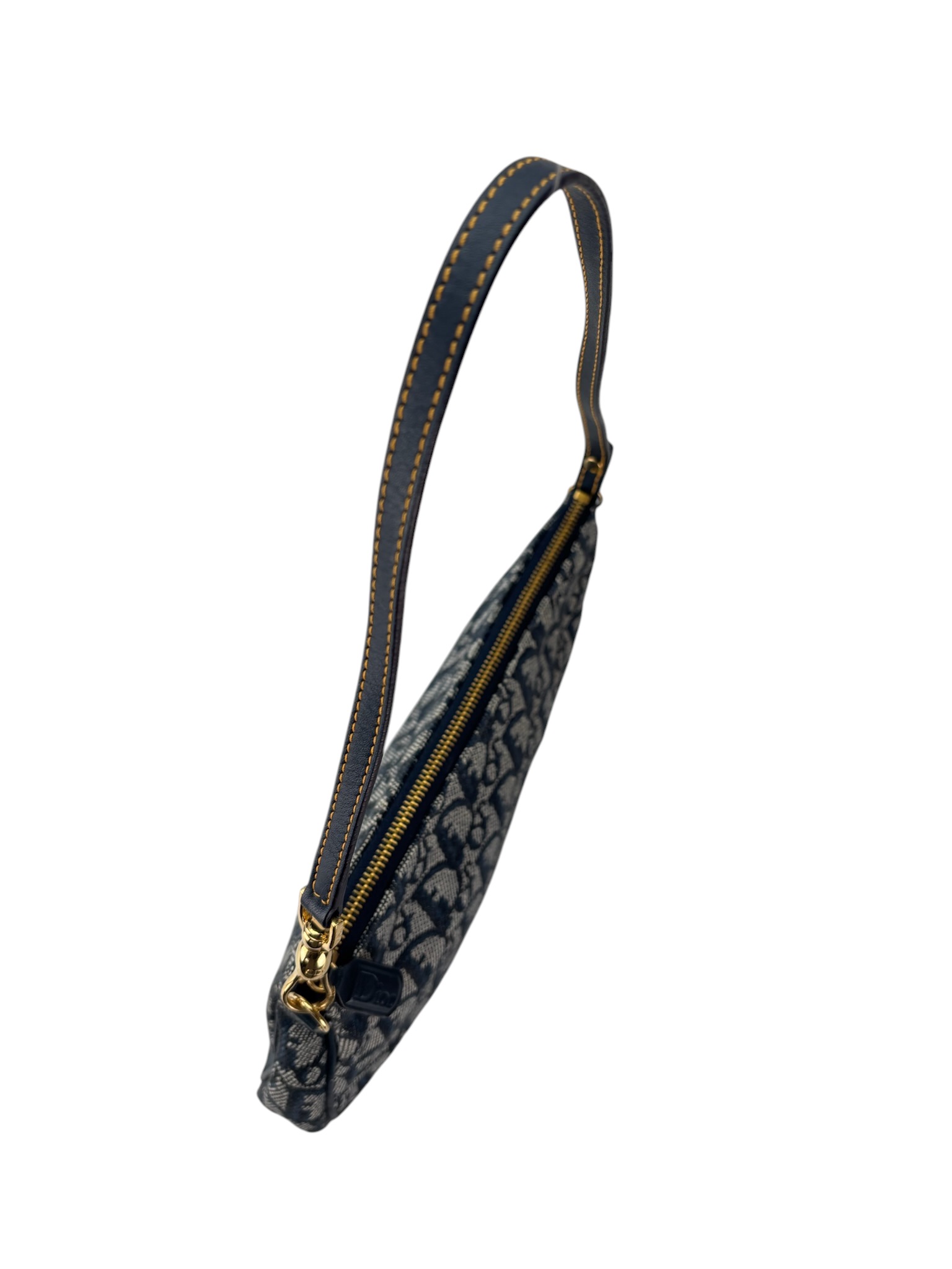 Dior SADDLE グローブD金具トロッター ブラック ラムレザー CHRISTIAN DIOR - Blue Trotter Saddle Handbag – Camellia Vintage Tokyo