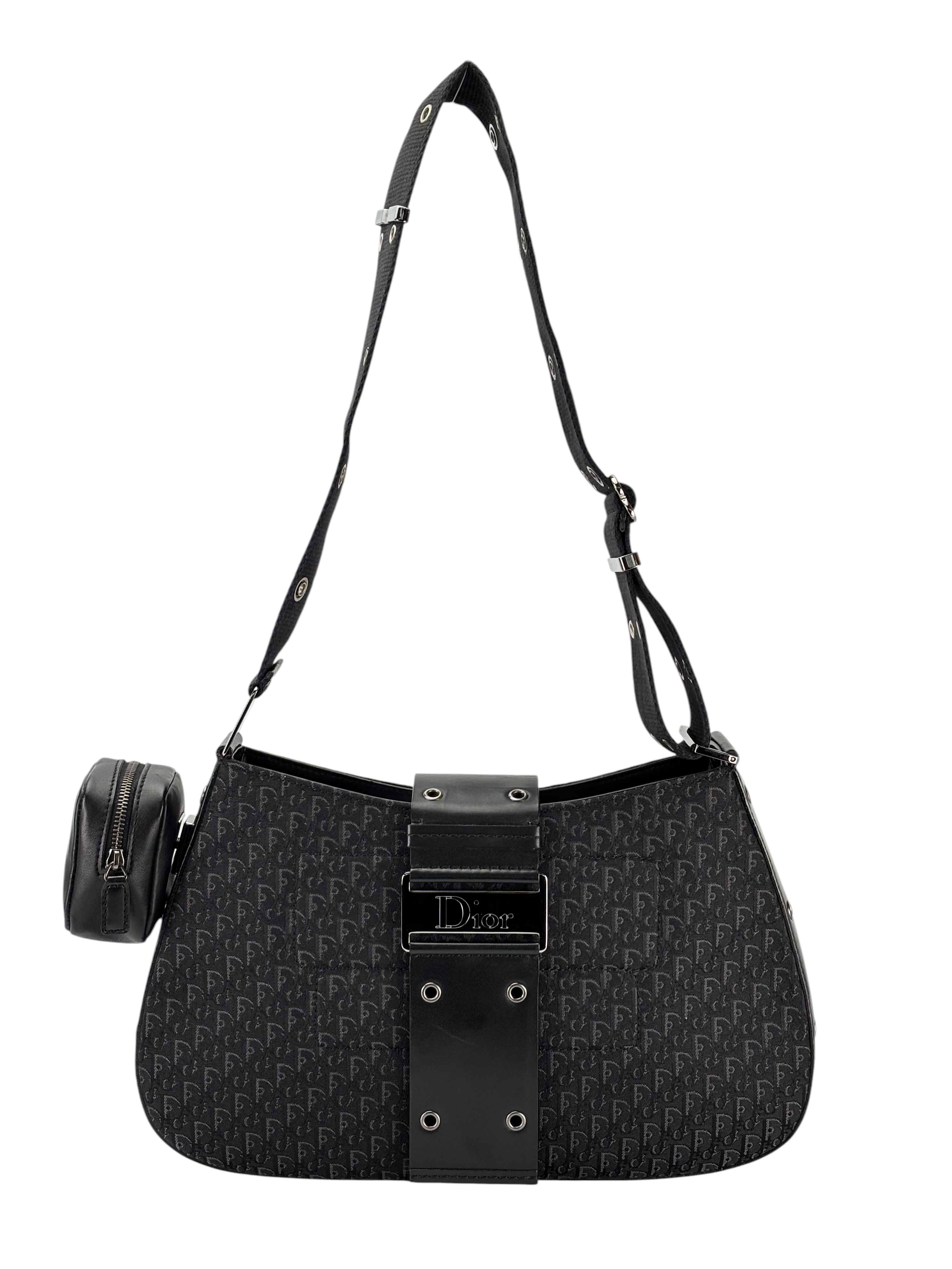 CHRISTIAN DIOR - Black Street Chic Trotter Shoulder Bag
