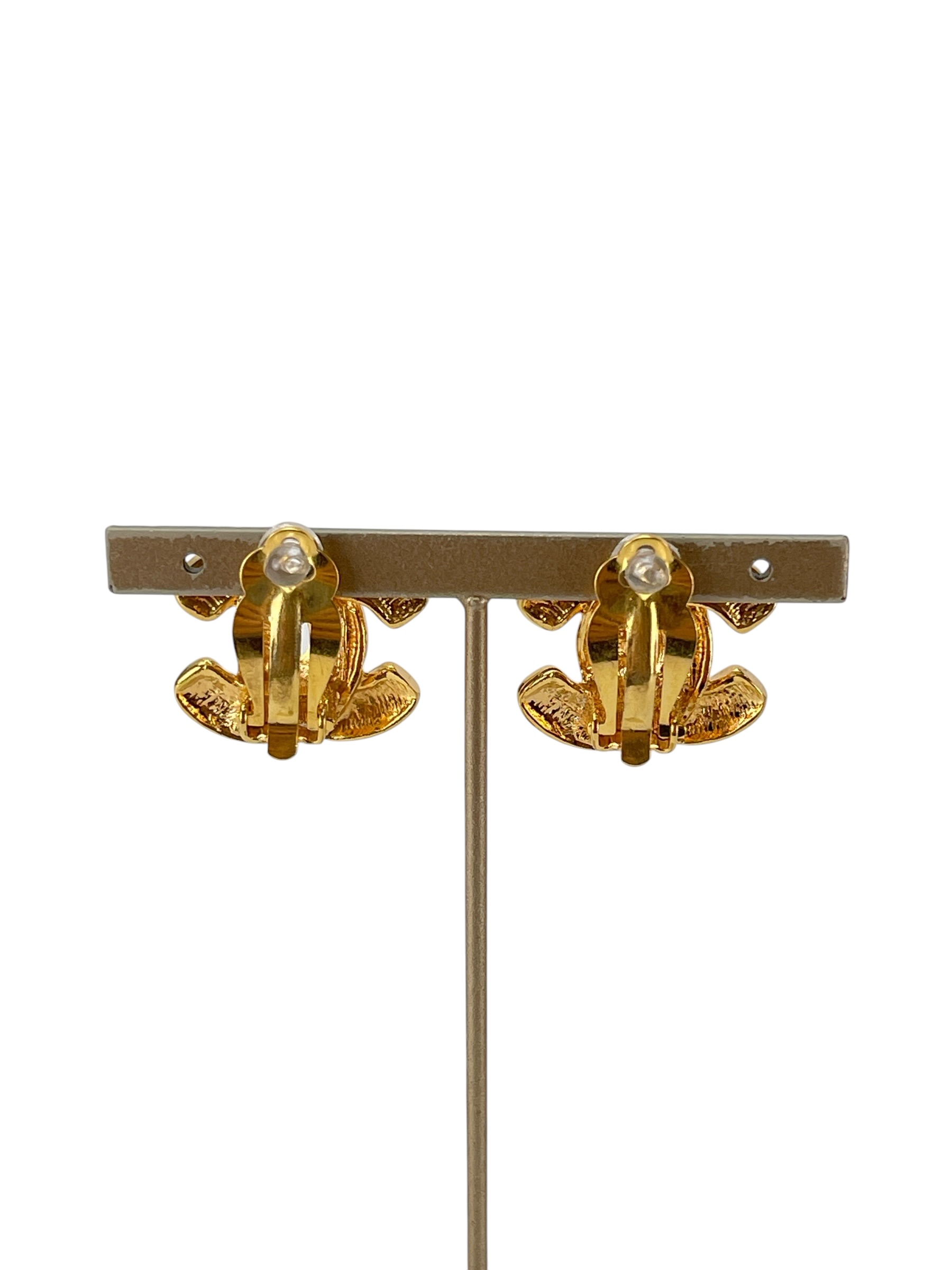 CHANEL - Gold CC Logo Matelasse Ring