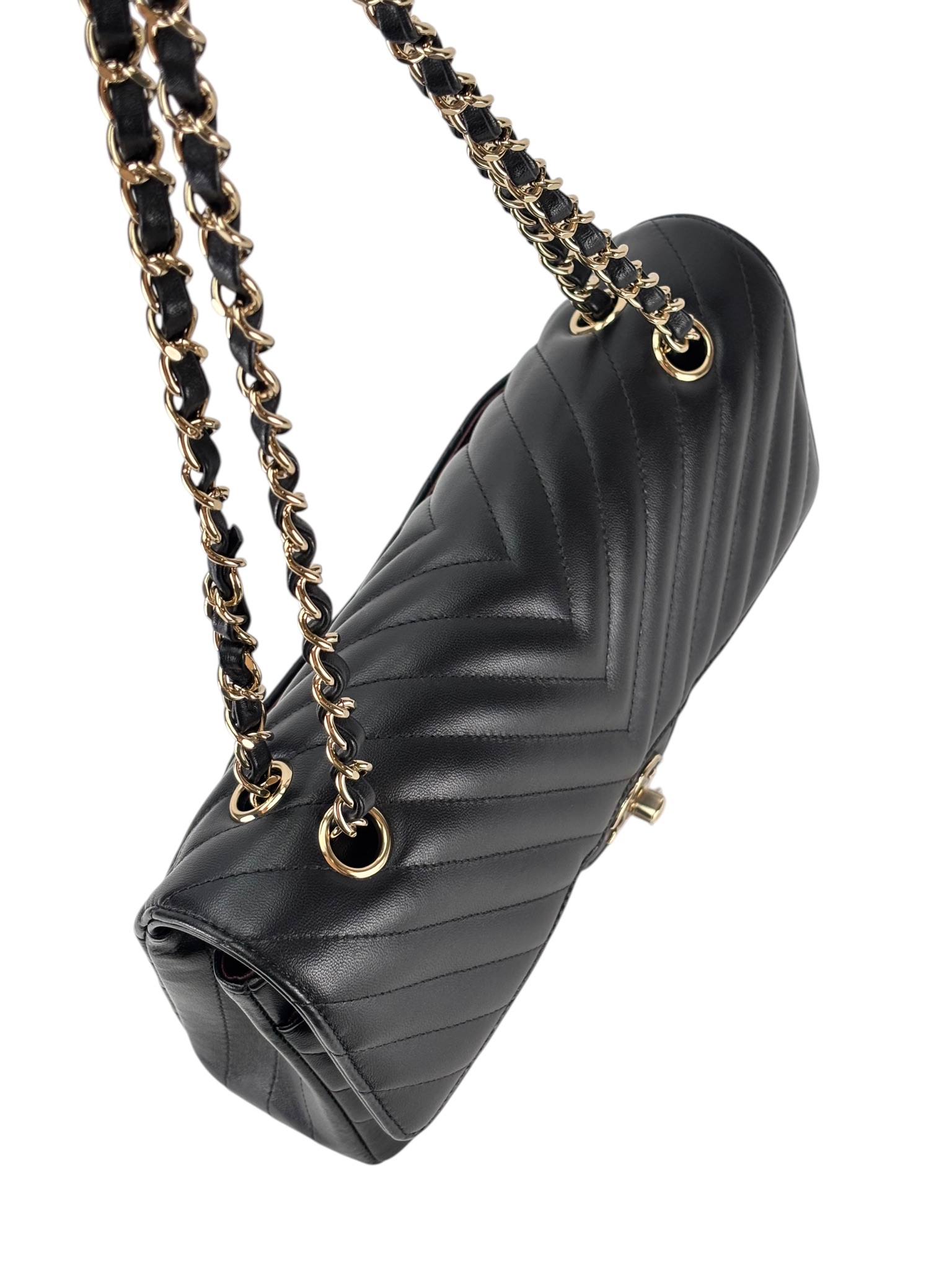CHANEL - Medium Classic Double Flap Bag Chevron Black Lambskin Gold Hardware (CF25) 