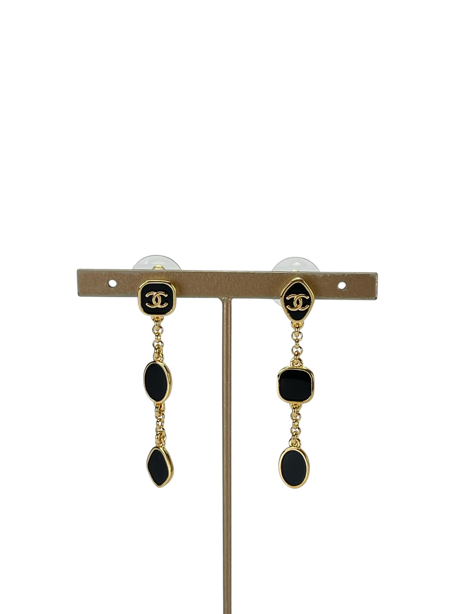 CHANEL - 26B Black Enamel CC Chain Drop Earrings