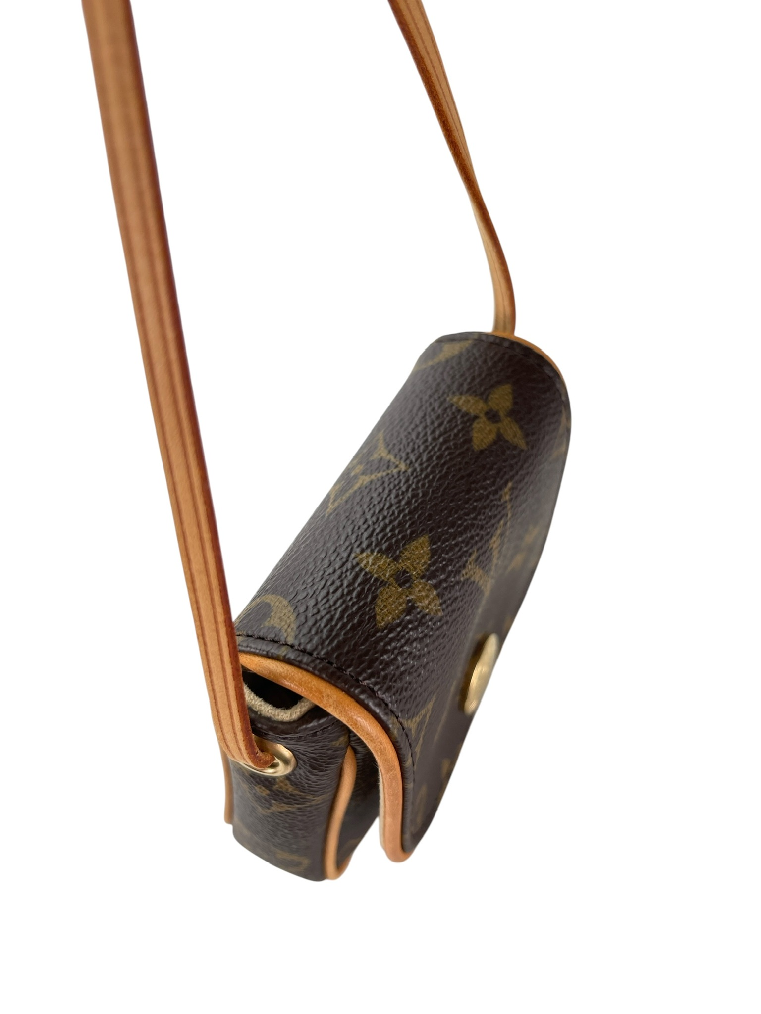 LOUIS VUITTON - Canvas Monogram Pochette Cancun Shoulder Bag