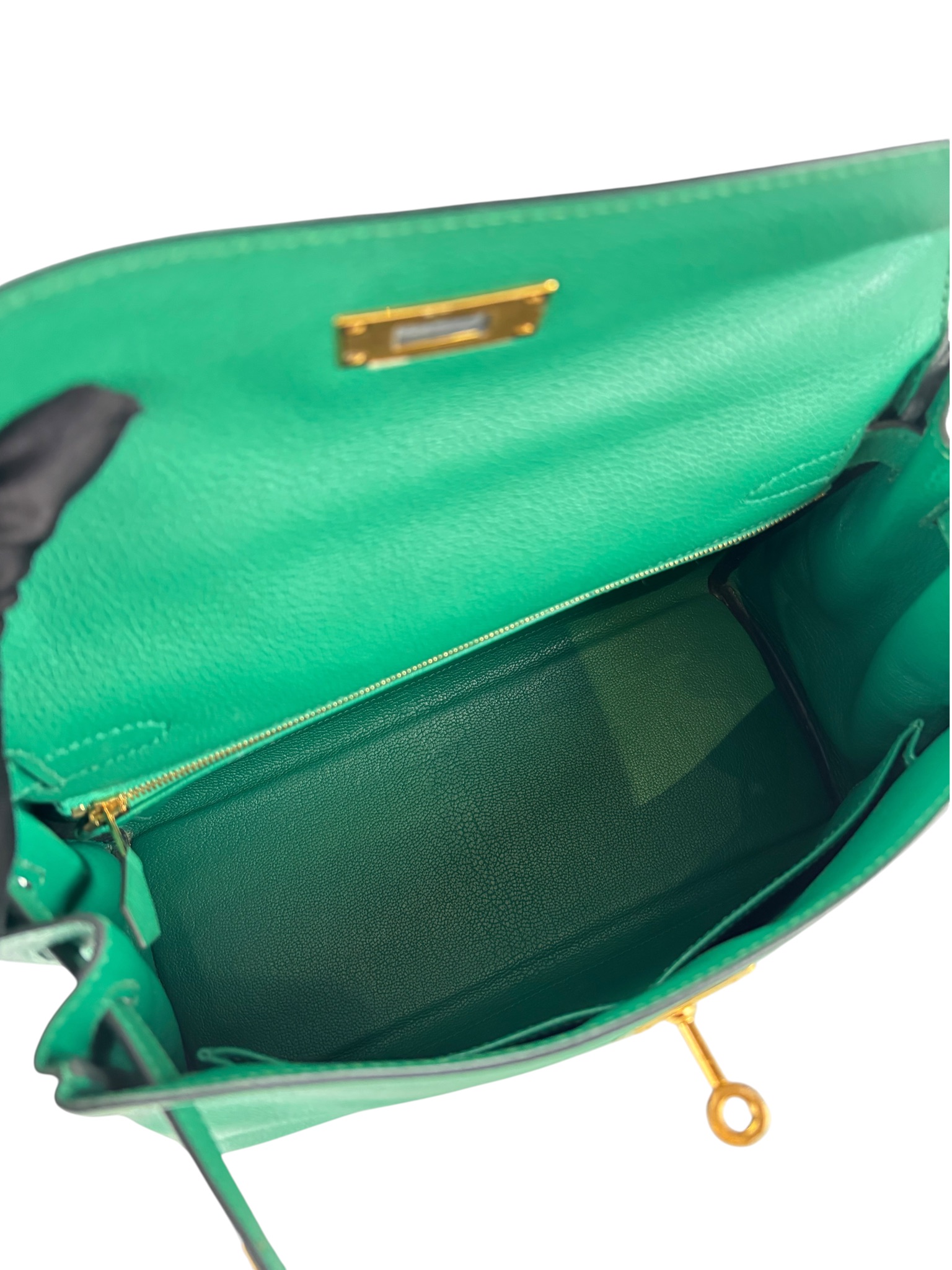 HERMES - Kelly 28 Vert Vertigo Evercolor Gold Hardware