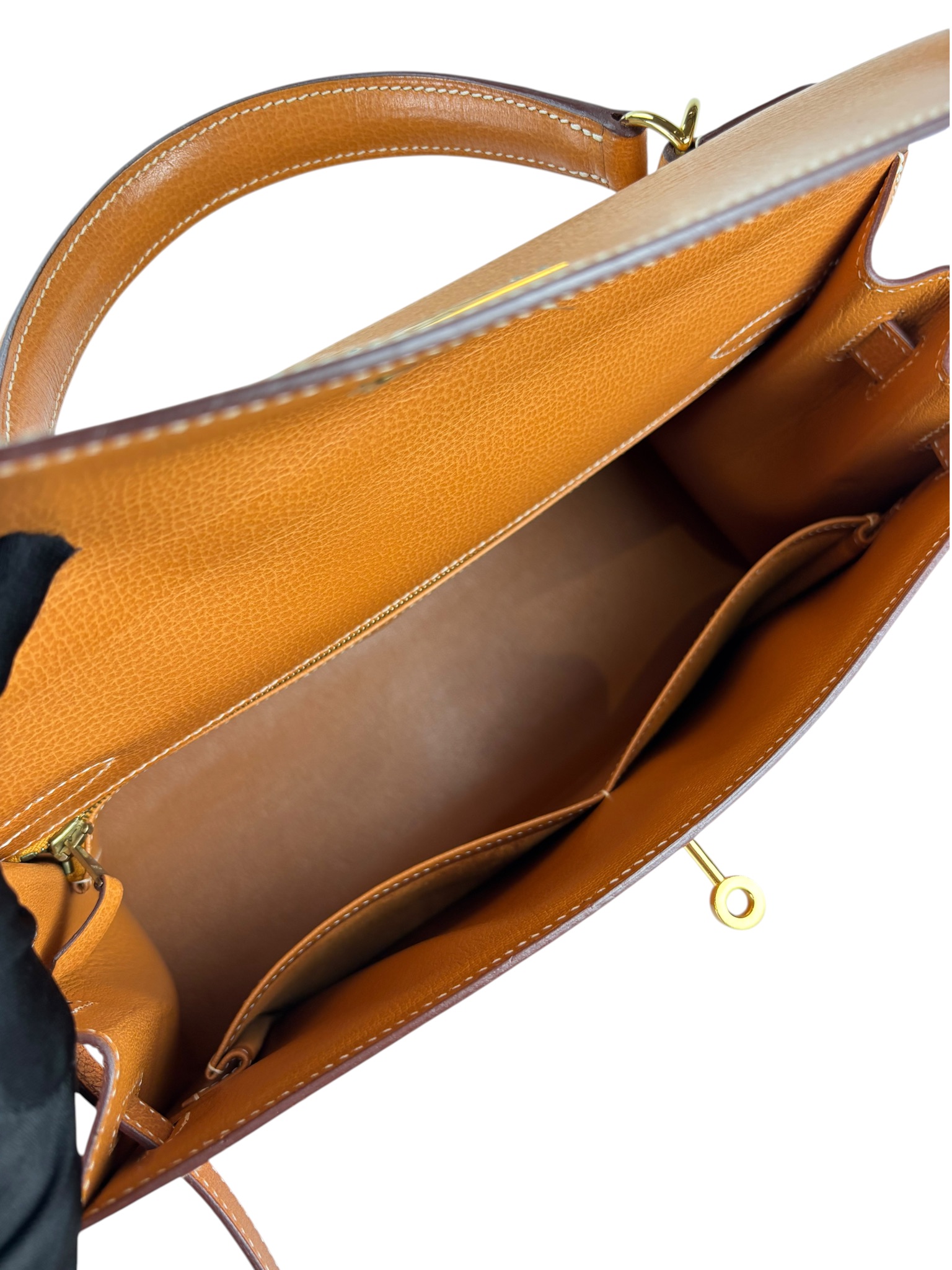 HERMES - Kelly 32 Porc Natural Gold Hardware