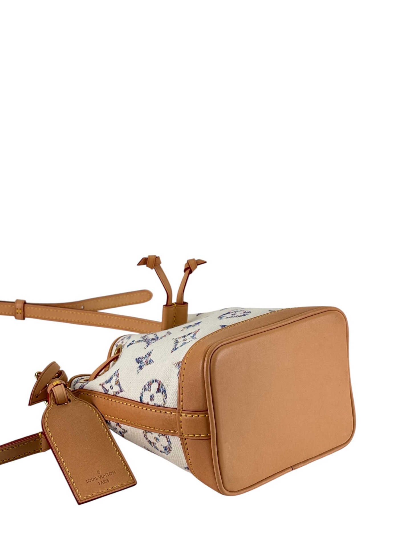 LOUIS VUITTON - White Canvas Jacquard Nano Noe 2Way Bag