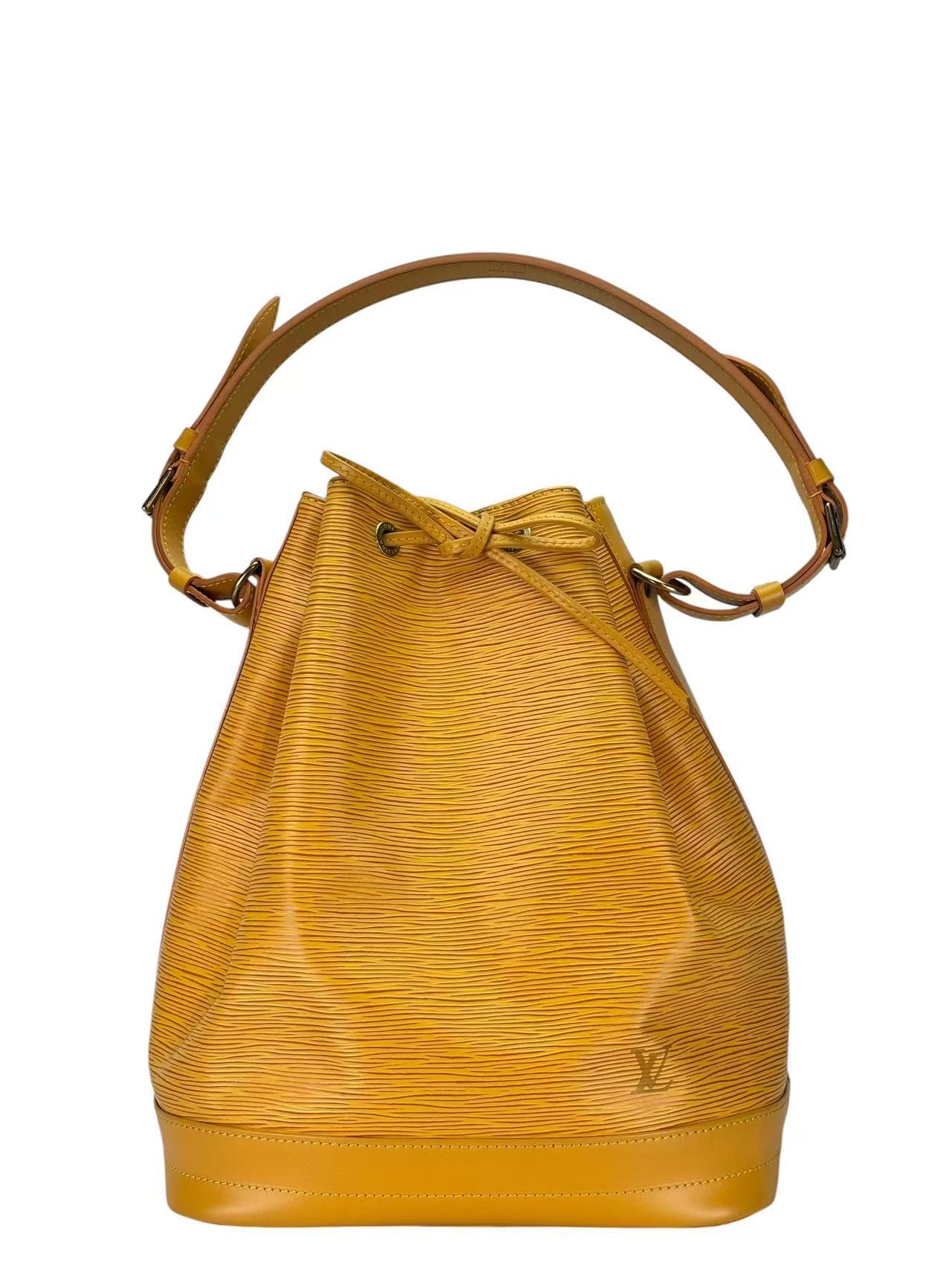 LOUIS VUITTON - Yellow Epi Noe Bucket Bag