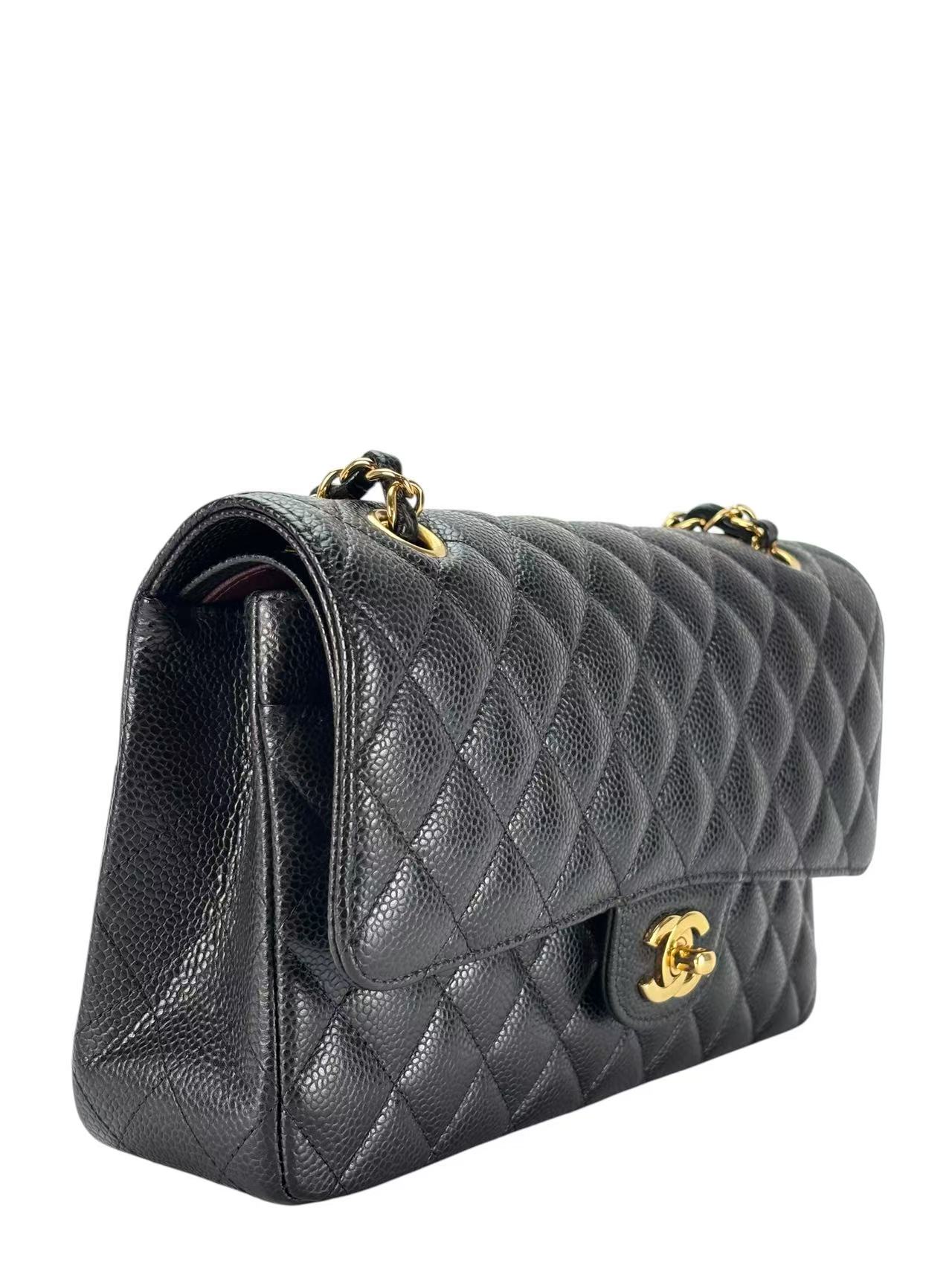 CHANEL - Medium Classic Double Flap Bag Black Caviar Gold Hardware (CF25) 