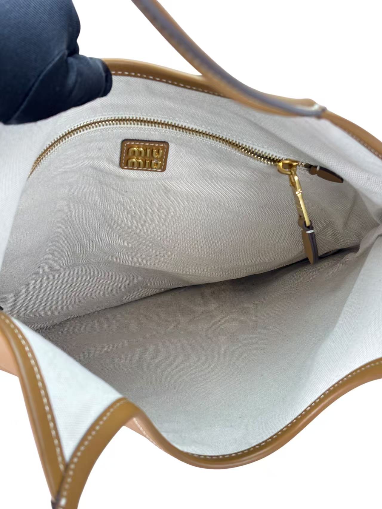 MIUMIU - Brown Calfskin Ivy Tote Bag