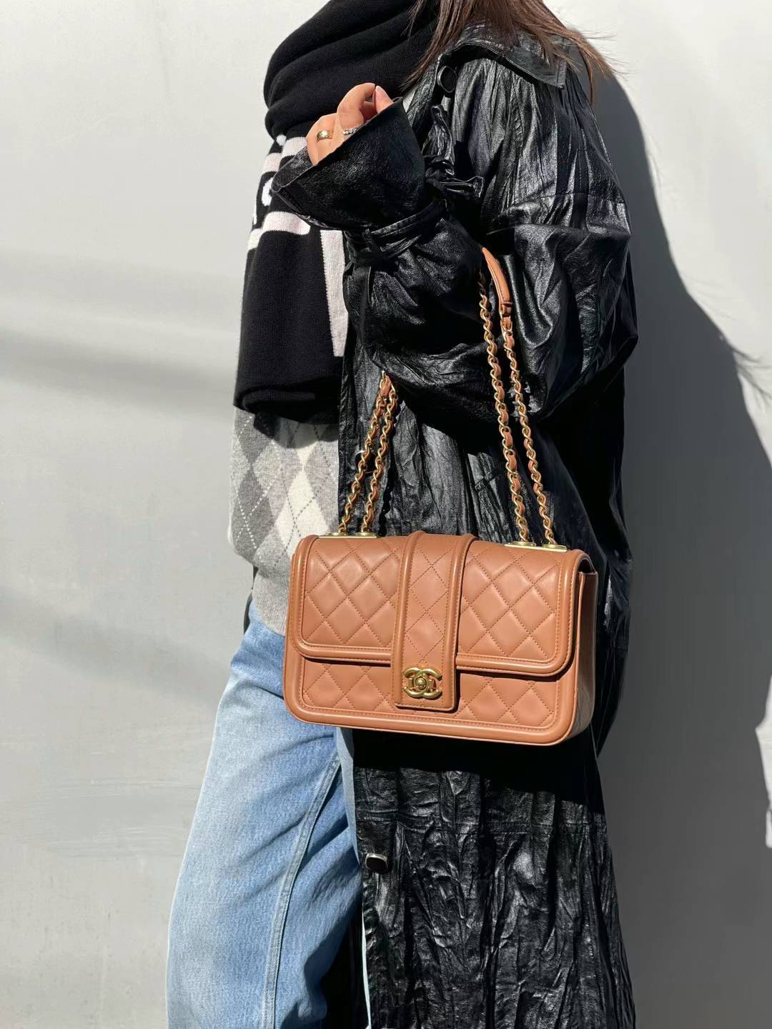 CHANEL - Medium Elegant CC Falp Bag