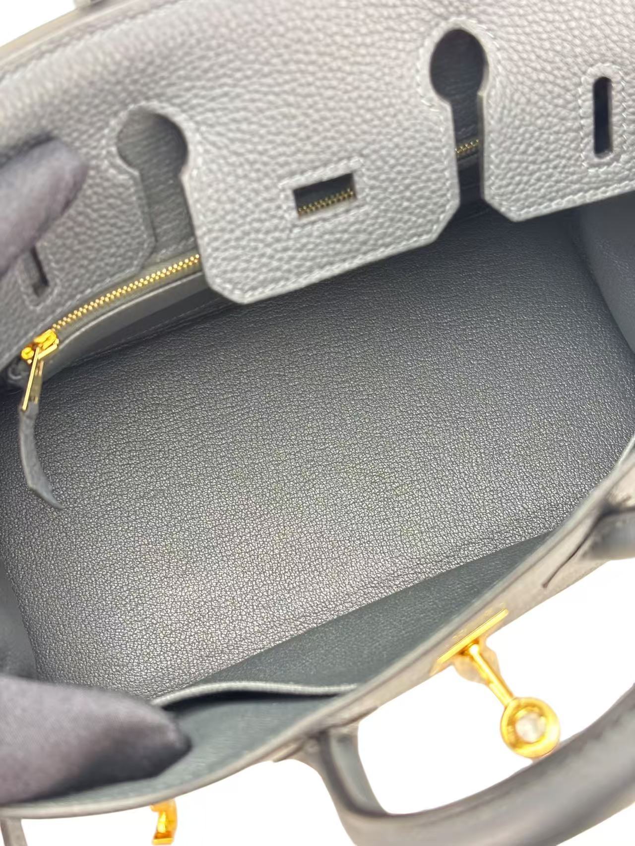 HERMES - Birkin 25  Gris Misty  Togo Gold Hardware