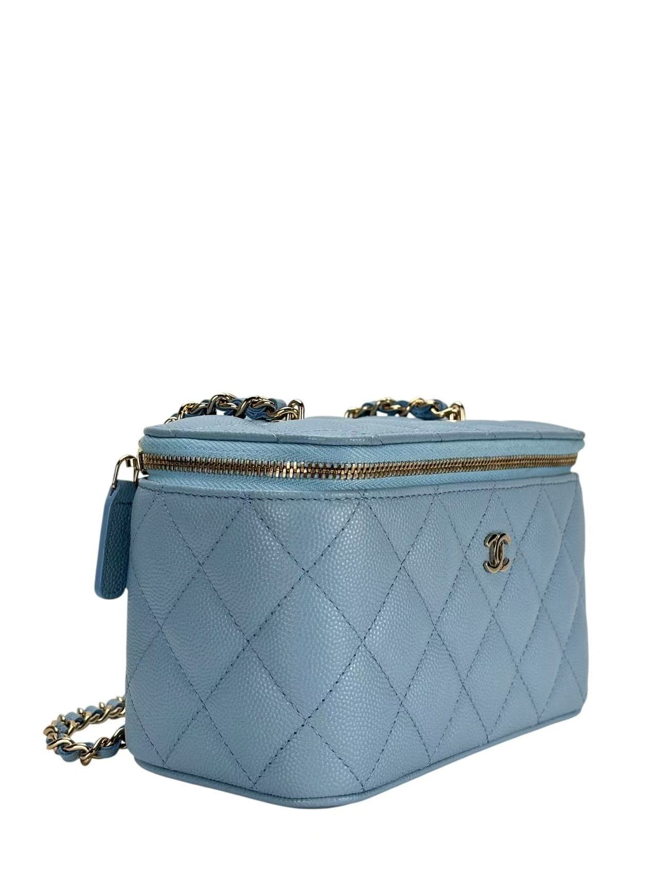 CHANEL - Small Vanity Case With Chain Blue Caviar