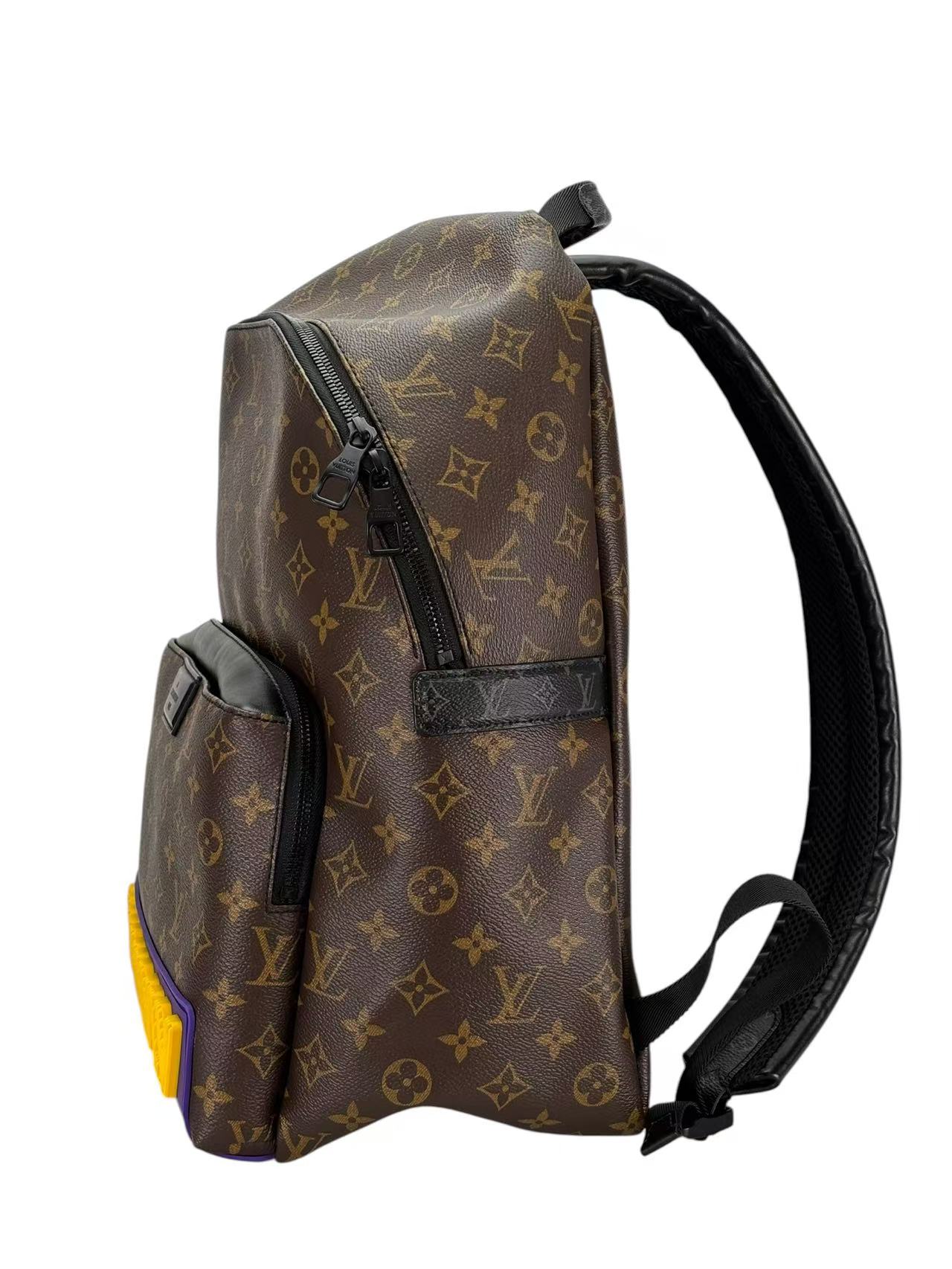LOUIS VUITTON - LV Discovery Backpack PM Rubber