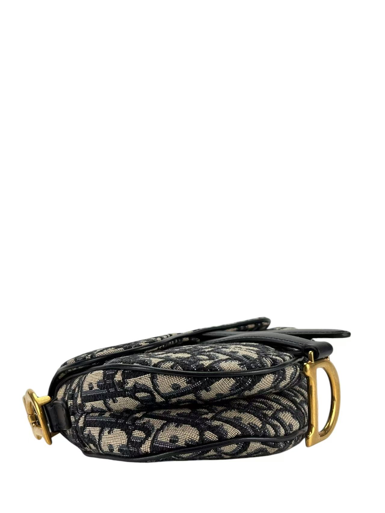 CHRISTIAN DIOR - Saddle Pochette Oblique Jacquard
