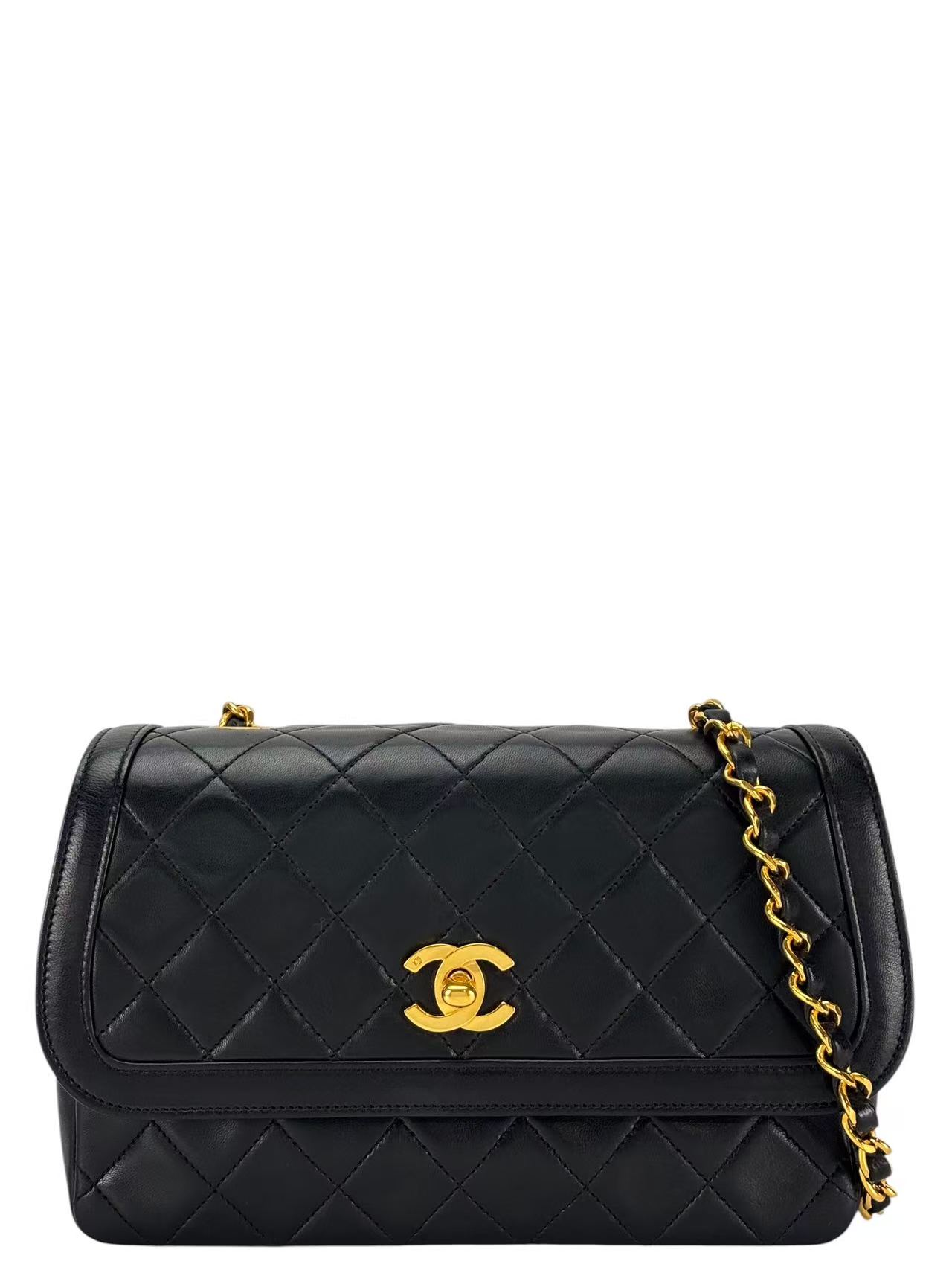 CHANEL - Flap Single Chain Bag Black Lambskin Gold Hardware