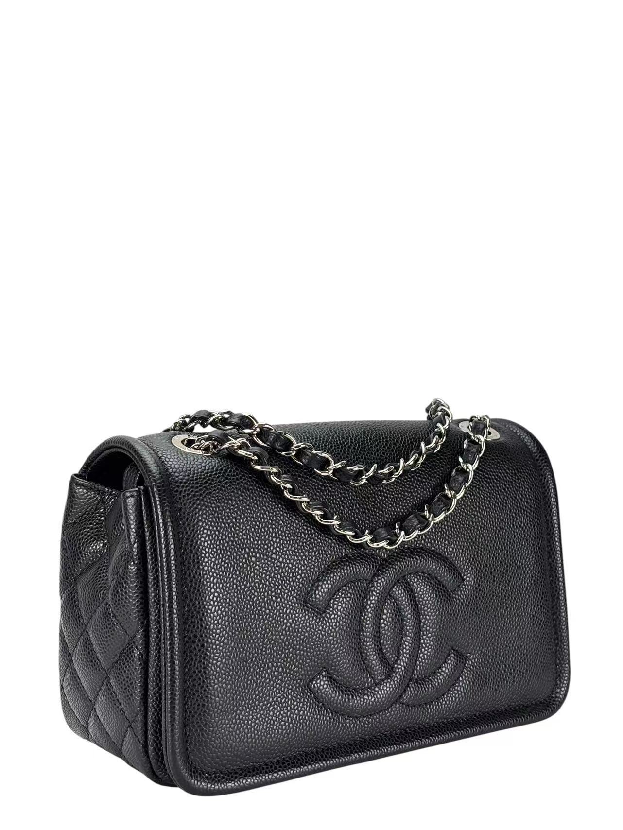 CHANEL - CC Logo Chain Shoulder Bag Black Caviar Sliver Hardware